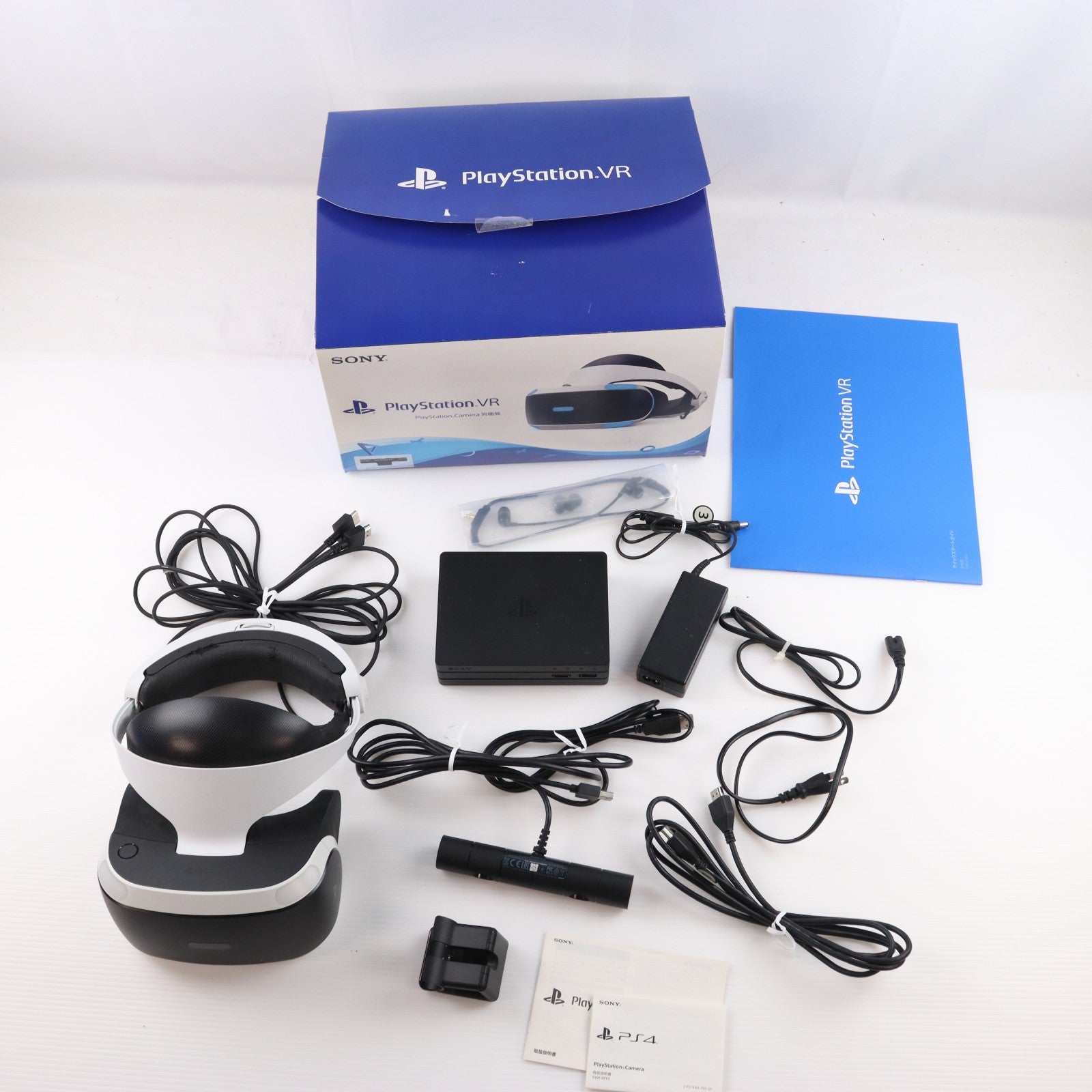 【中古即納】[ACC][PS4] PlayStation VR(プレイステーションVR) PlayStation Camera同梱版 SIE(CUHJ-16003)(20171014)
