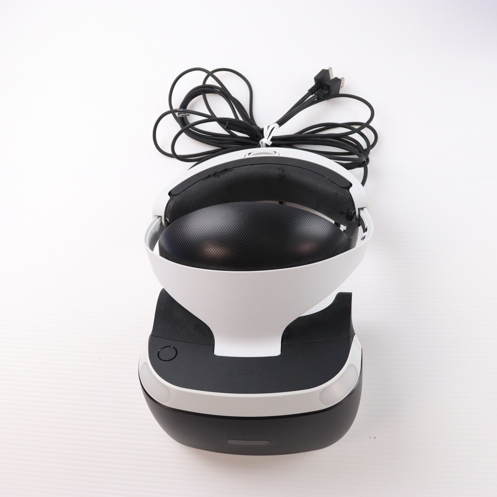 【中古即納】[ACC][PS4] PlayStation VR(プレイステーションVR) PlayStation Camera同梱版 SIE(CUHJ-16003)(20171014)