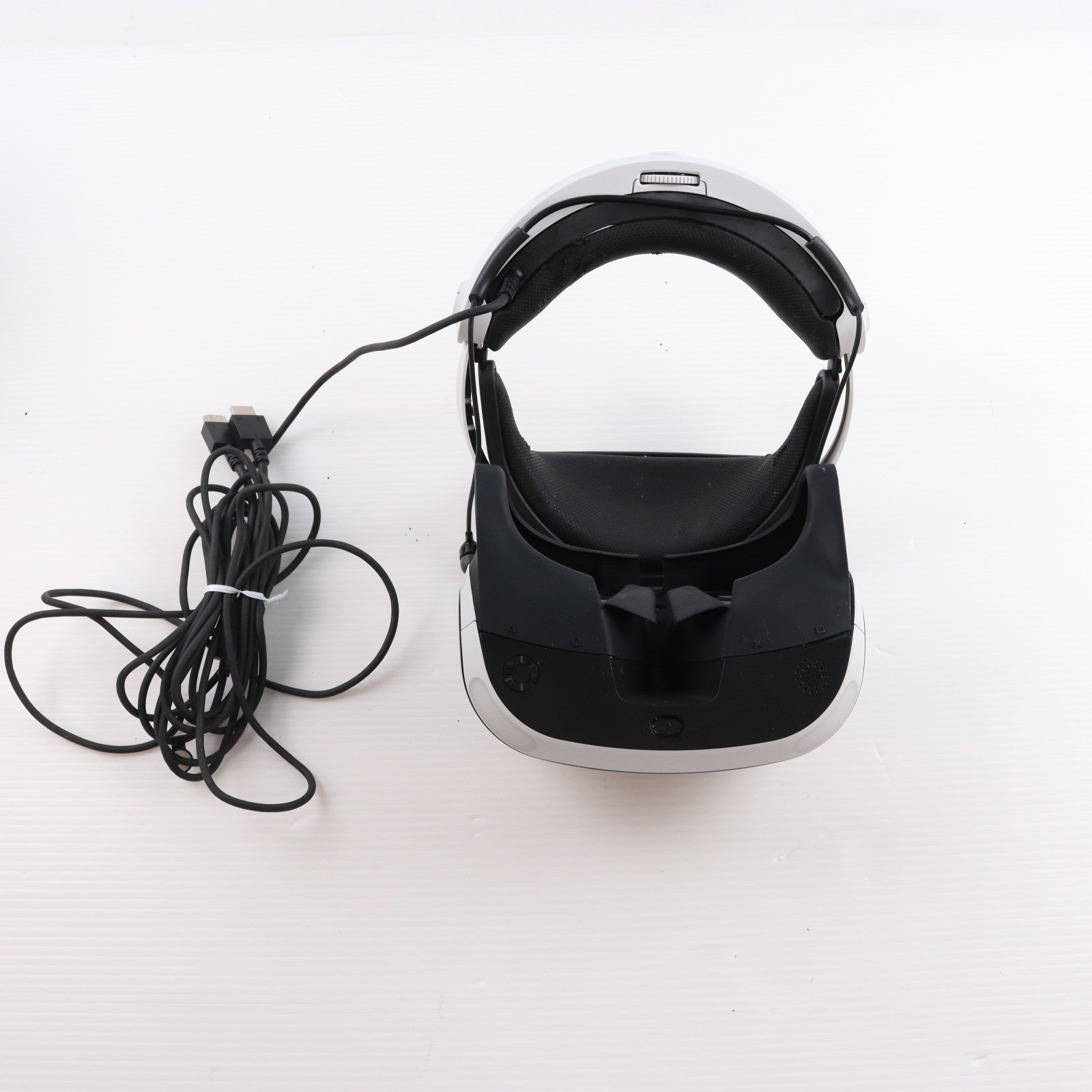 【中古即納】[ACC][PS4] PlayStation VR(プレイステーションVR) PlayStation Camera同梱版 SIE(CUHJ-16003)(20171014)