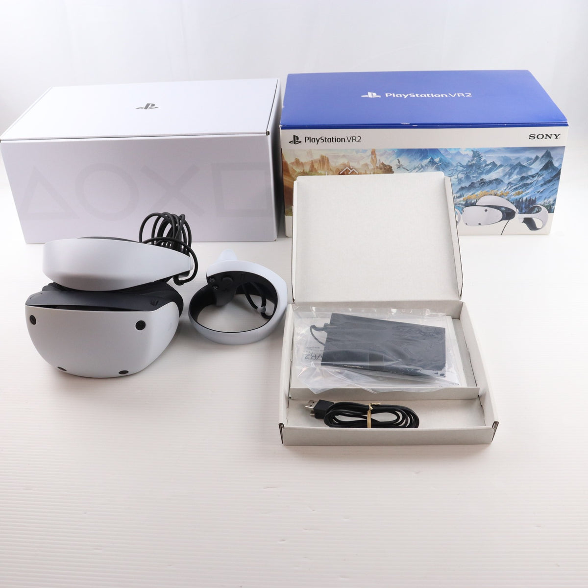 【中古即納】[ACC][PS5] PlayStation VR2(プレイステーションVR2) Horizon Call of the Mountain(ホライゾン コール・オブ・ザ・マウンテン) 同梱版 SIE(CFIJ-17001)(20230222)