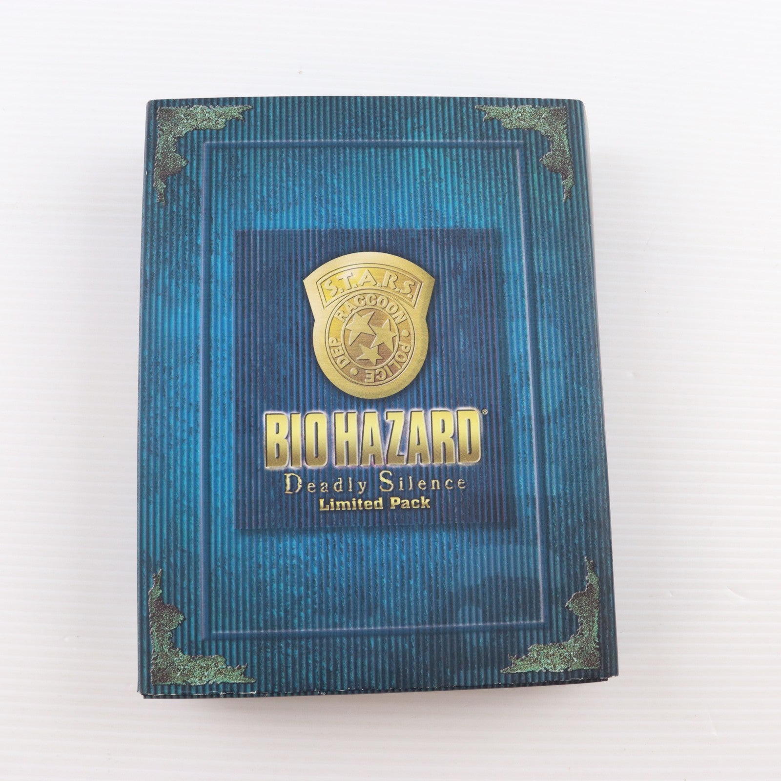 【中古即納】[NDS] BIOHAZARD Deadly Silence(バイオハザード デッドリーサイレンス) Limited Pack(限定版) カプコン(20060119)