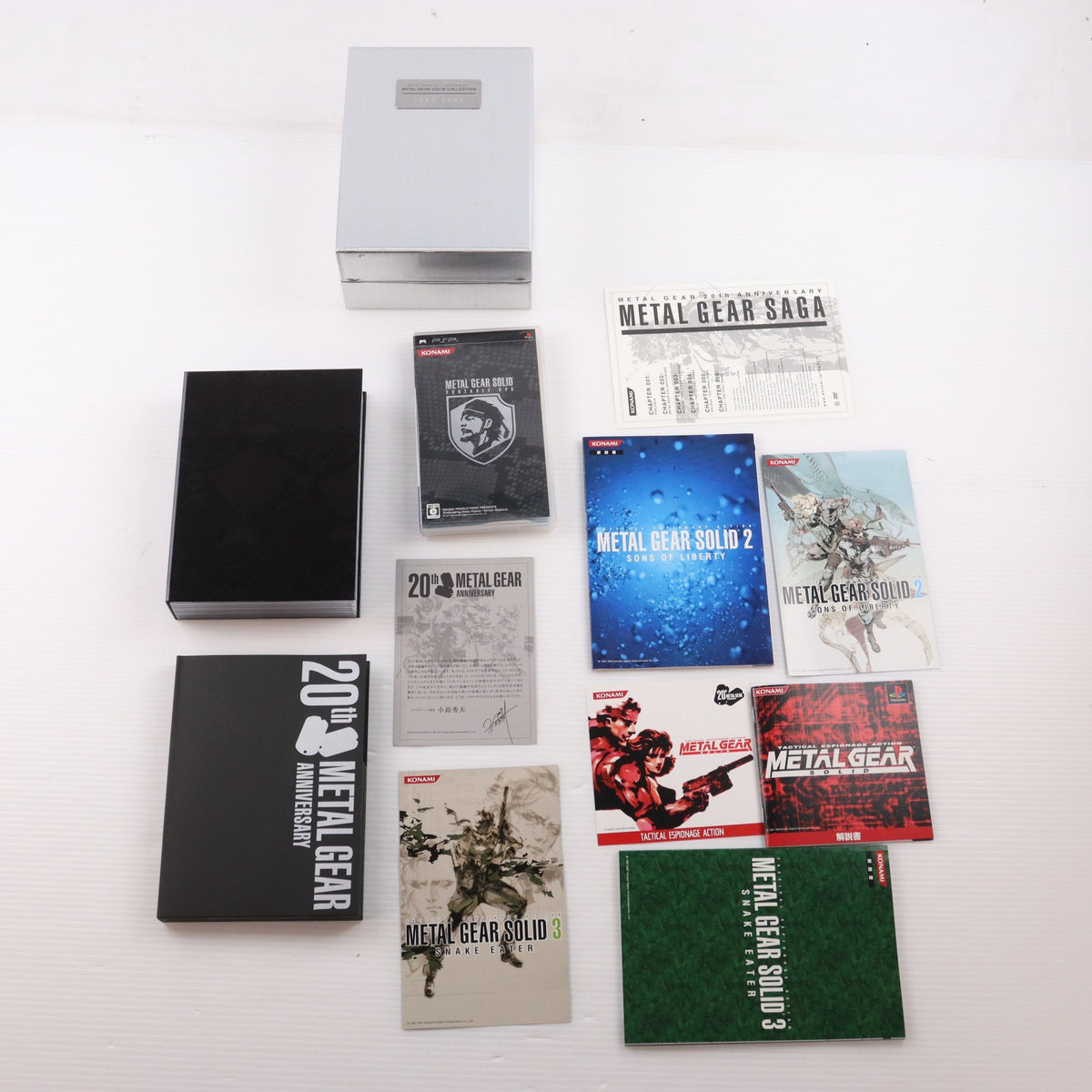 【中古即納】[PS2] メタルギア 20th アニバーサリー メタルギアソリッドコレクション(METAL GEAR 20th ANNIVERSARY METAL GEAR SOLID COLLECTION) コナミデジタルエンタテインメント(20070726)