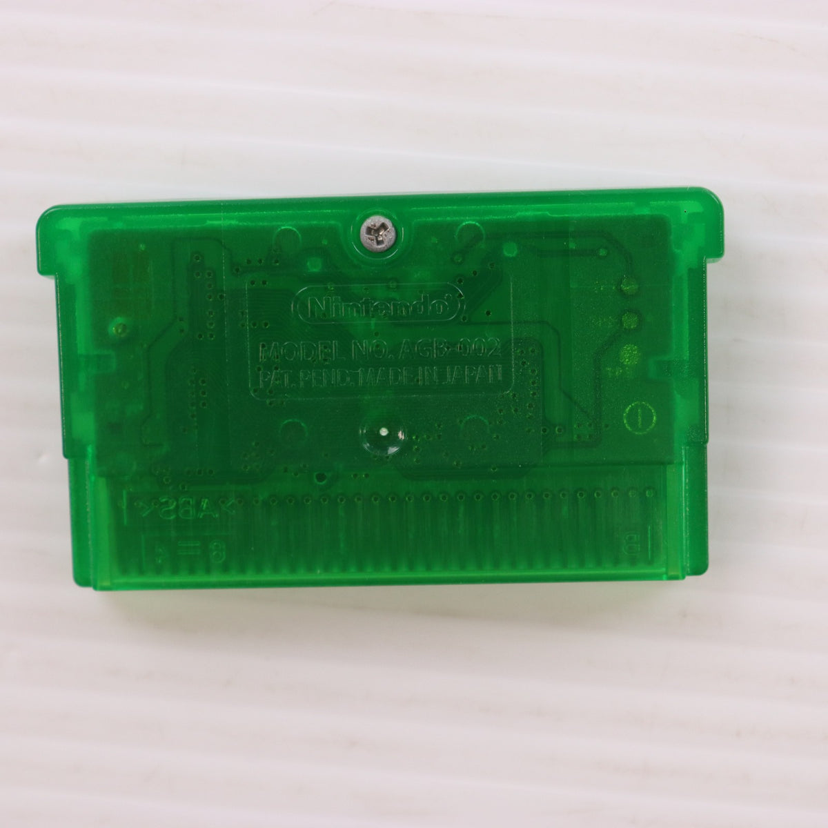 【中古即納】[GBA] ワイヤレスアダプタ付属 ポケットモンスター エメラルド 任天堂(20040916)