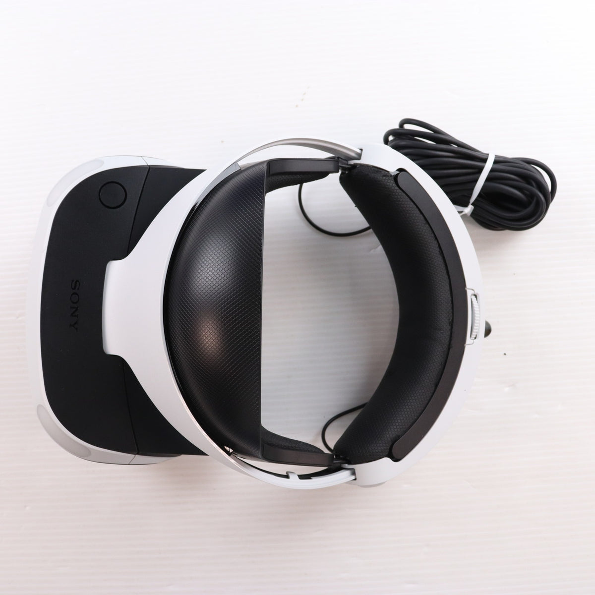 【中古即納】[ACC][PS4] PlayStation VR(プレイステーションVR) PlayStation Camera同梱版 SIE(CUHJ-16003)(20171014)
