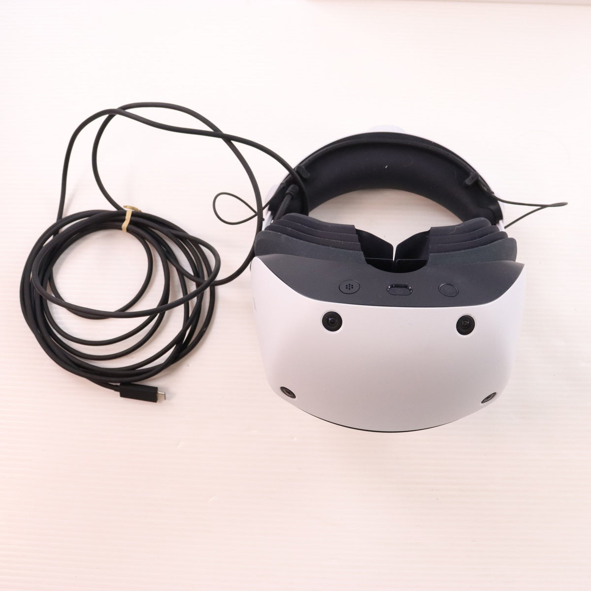 【中古即納】[ACC][PS5] PlayStation VR2(プレイステーションVR2) Horizon Call of the Mountain(ホライゾン コール・オブ・ザ・マウンテン) 同梱版 SIE(CFIJ-17001)(20230222)