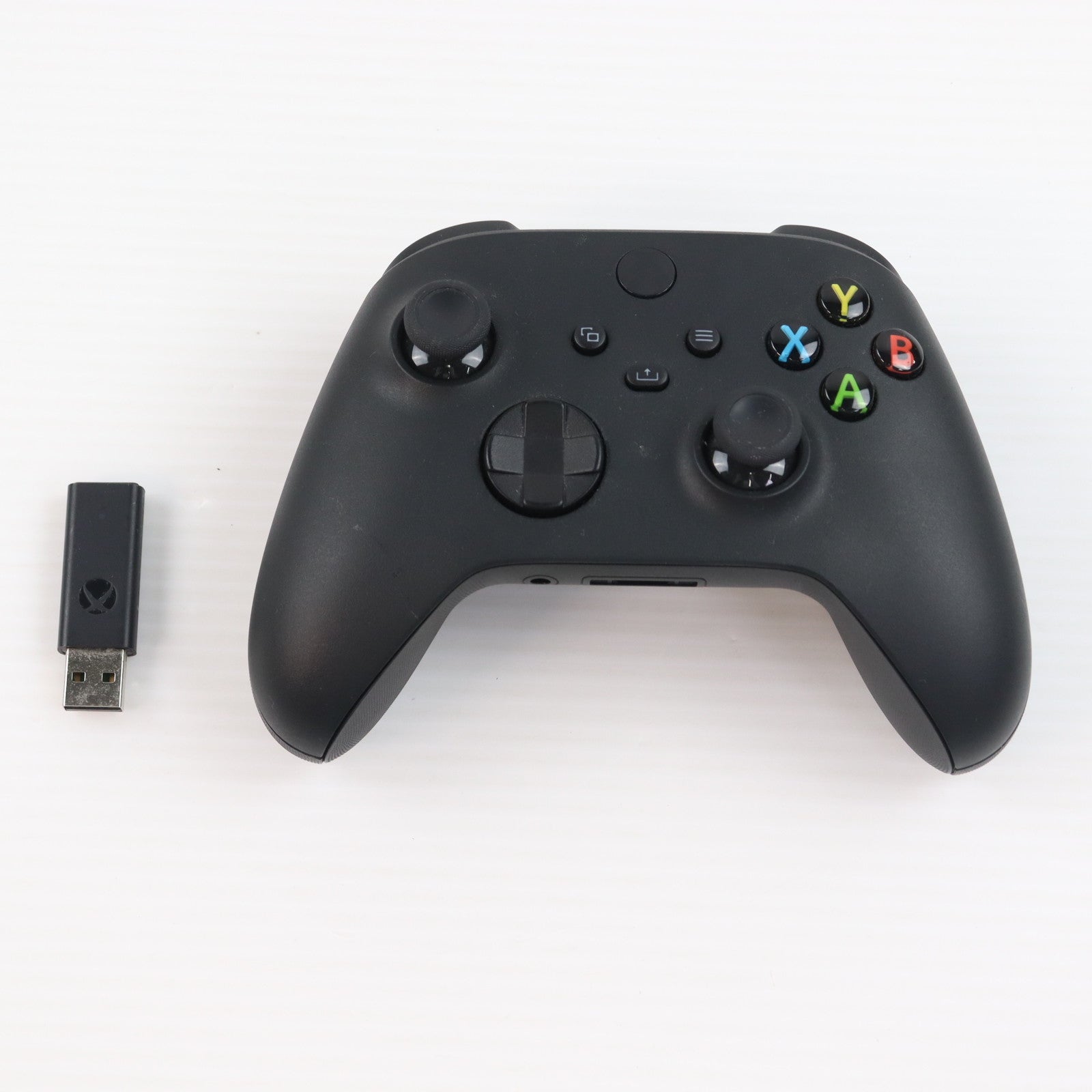 【中古即納】[ACC][XboxX/S] Xbox ワイヤレス コントローラー + ワイヤレス アダプタ for Windows 10 日本マイクロソフト(1VA-00005)(20201110)