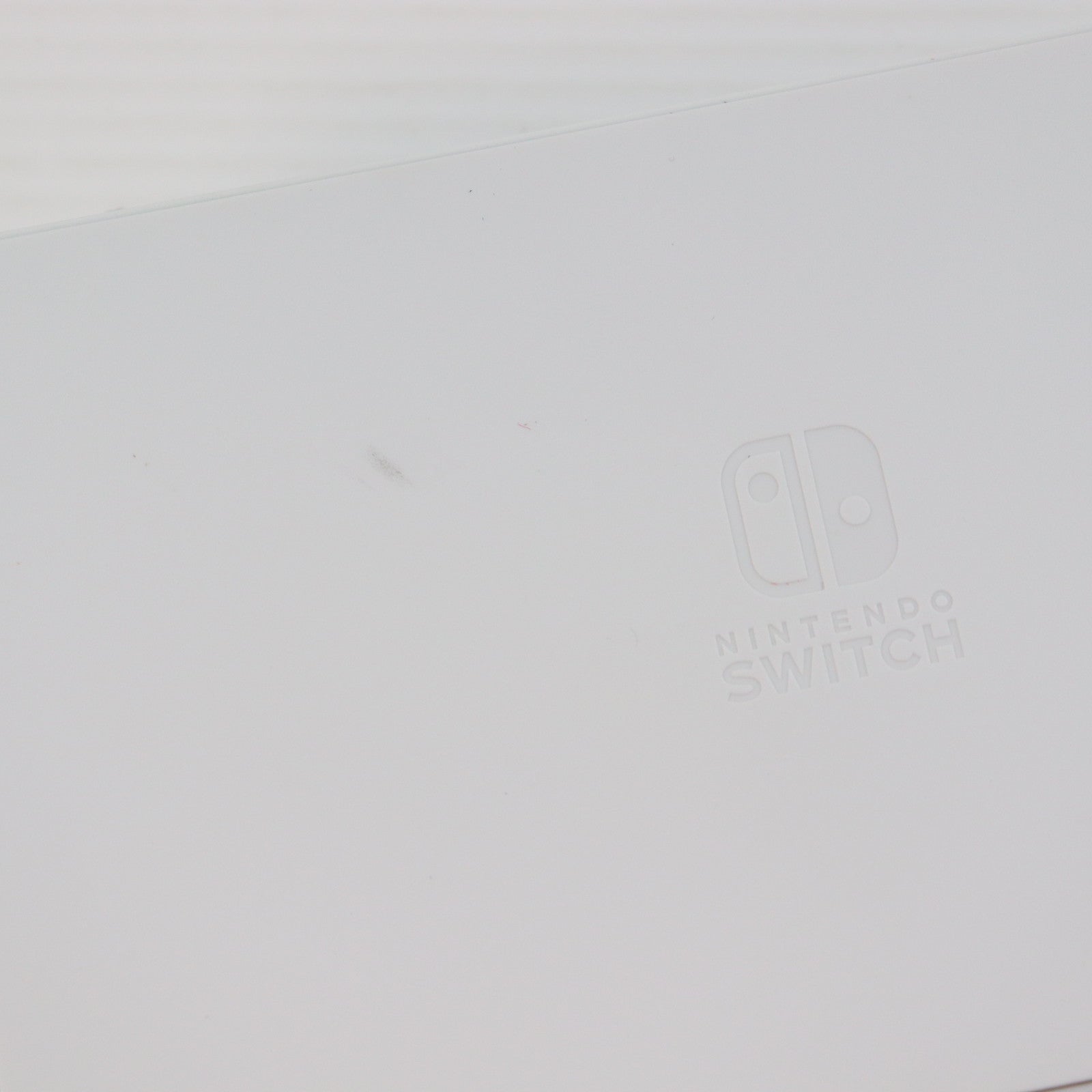 【中古即納】[ACC][Switch] (単品) Nintendo Switch ドック(ニンテンドースイッチ ドック)(有機ELモデル) ホワイト 任天堂(HEG-007)(20211008)