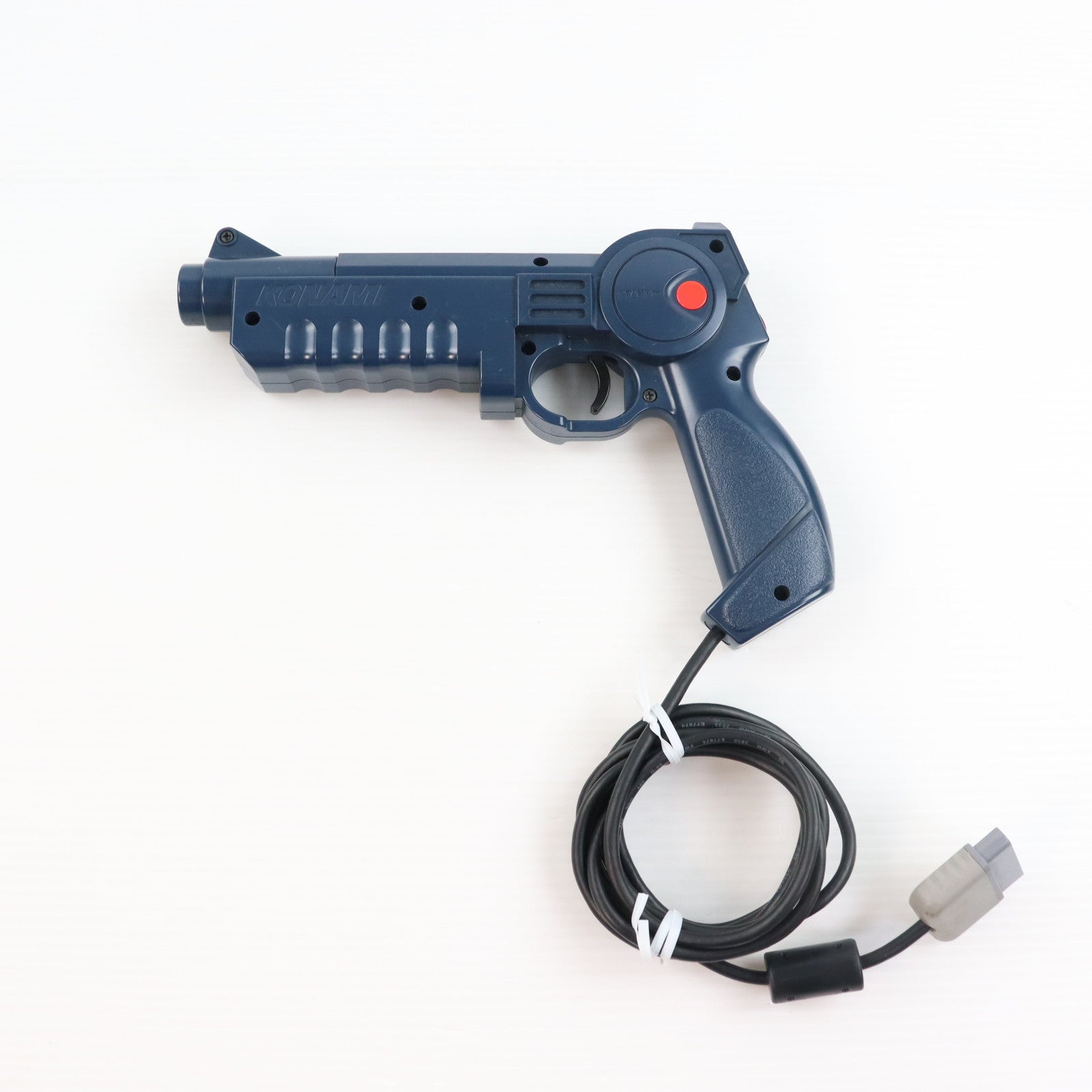 【中古即納】[ACC][PS] プレイステーション用ガンシューティングシステム ハイパーブラスター(HYPER BLASTER) ソニーライセンス商品 コナミ(SLPH-14)(19951229)