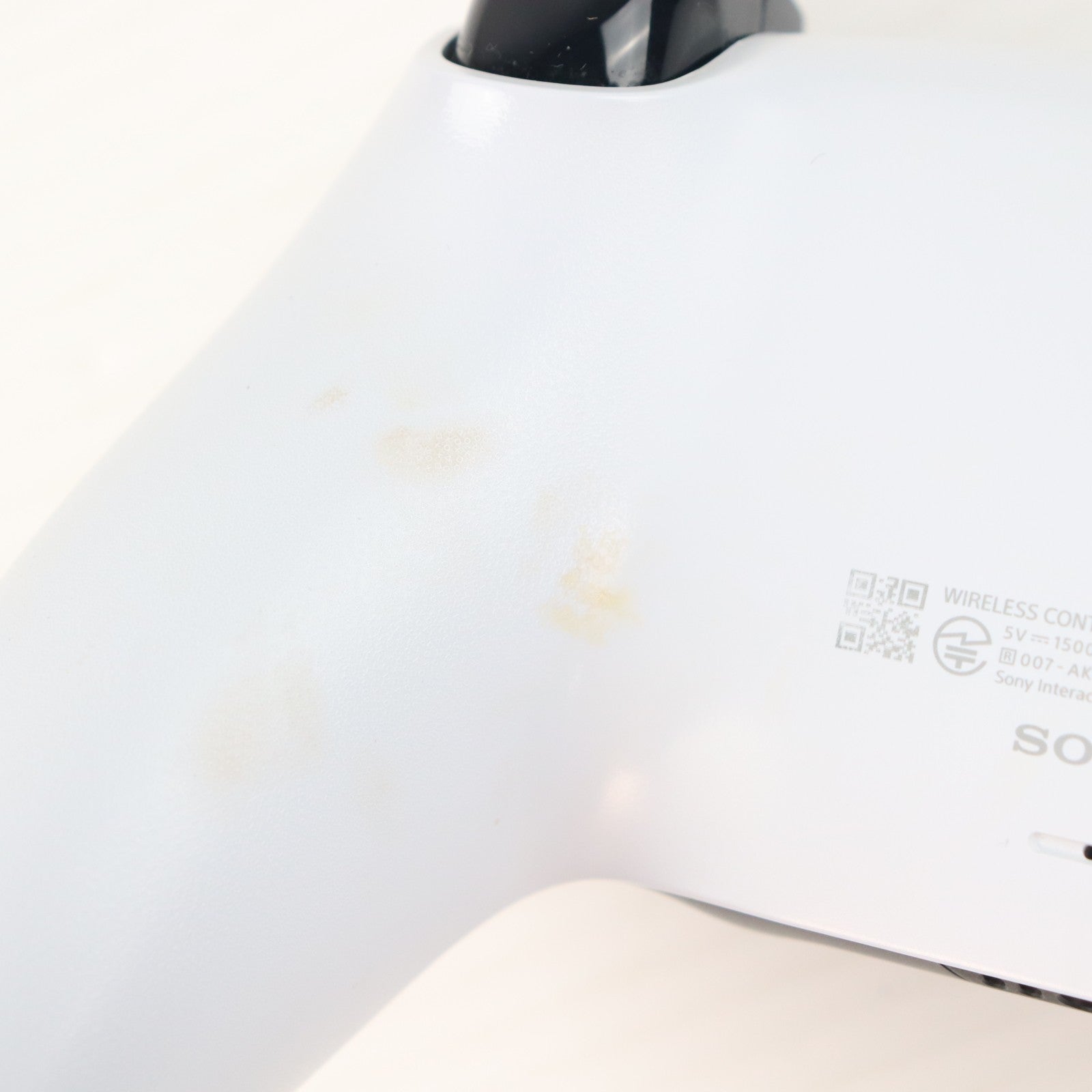 【中古即納】[ACC][PS5] DualSense(デュアルセンス) ワイヤレスコントローラー SIE(CFI-ZCT2J)(20251121)