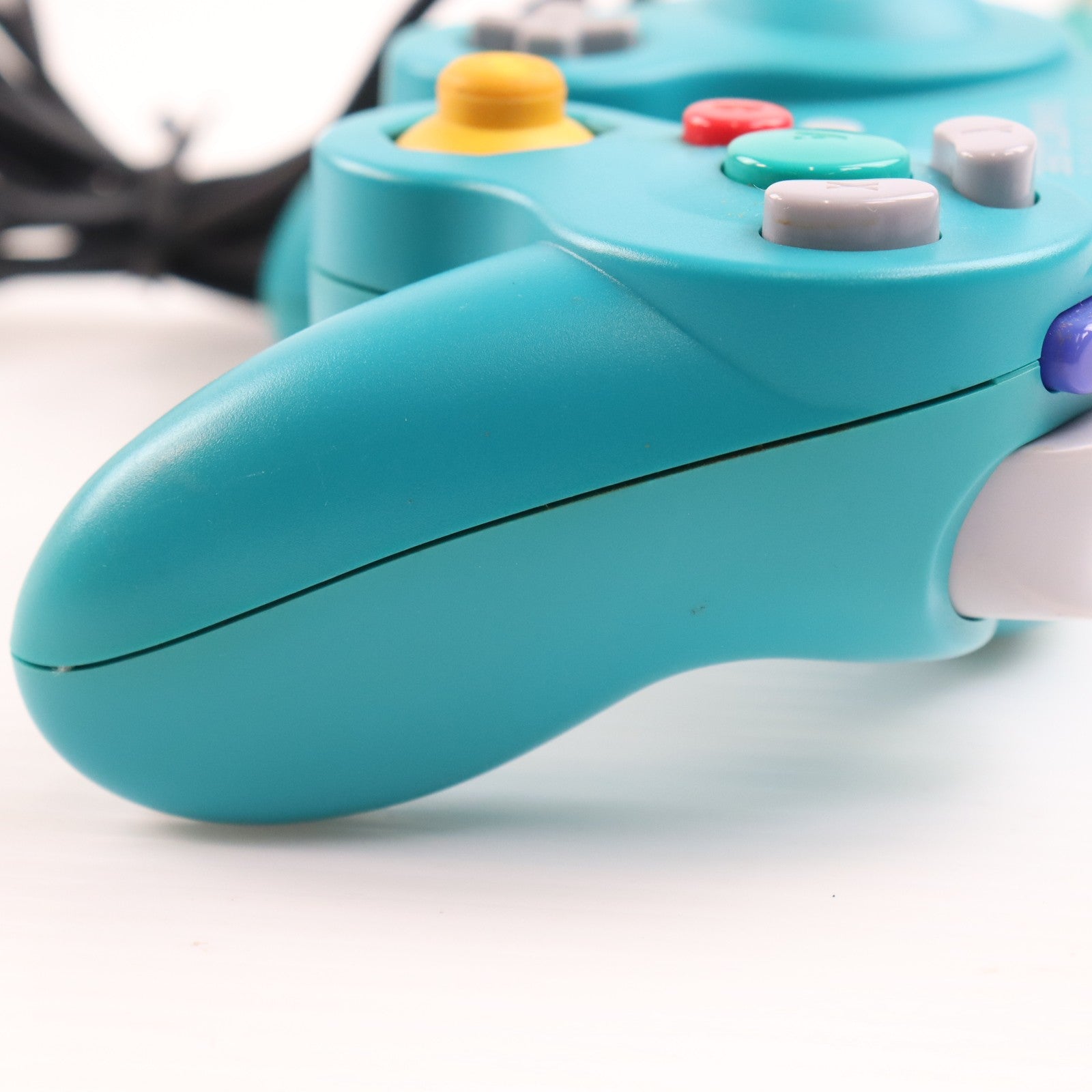 【中古即納】[ACC][GC] ニンテンドー ゲームキューブ コントローラ エメラルドブルー 任天堂(DOL-A-CEB)(20021205)