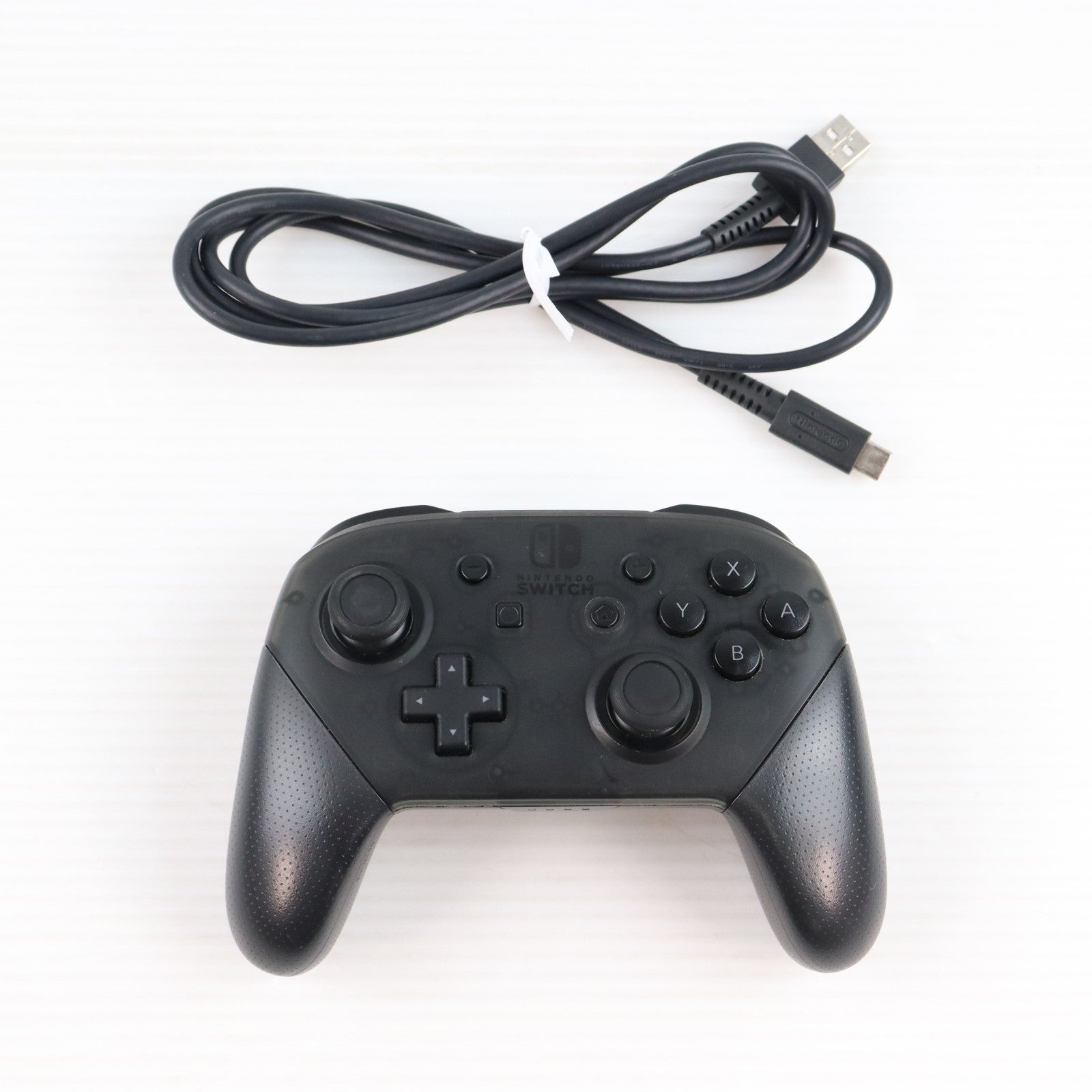 【中古即納】[ACC][Switch] Nintendo Switch Proコントローラー(ニンテンドースイッチ プロコントローラー) 任天堂(HAC-A-FSSKA)(20170303)