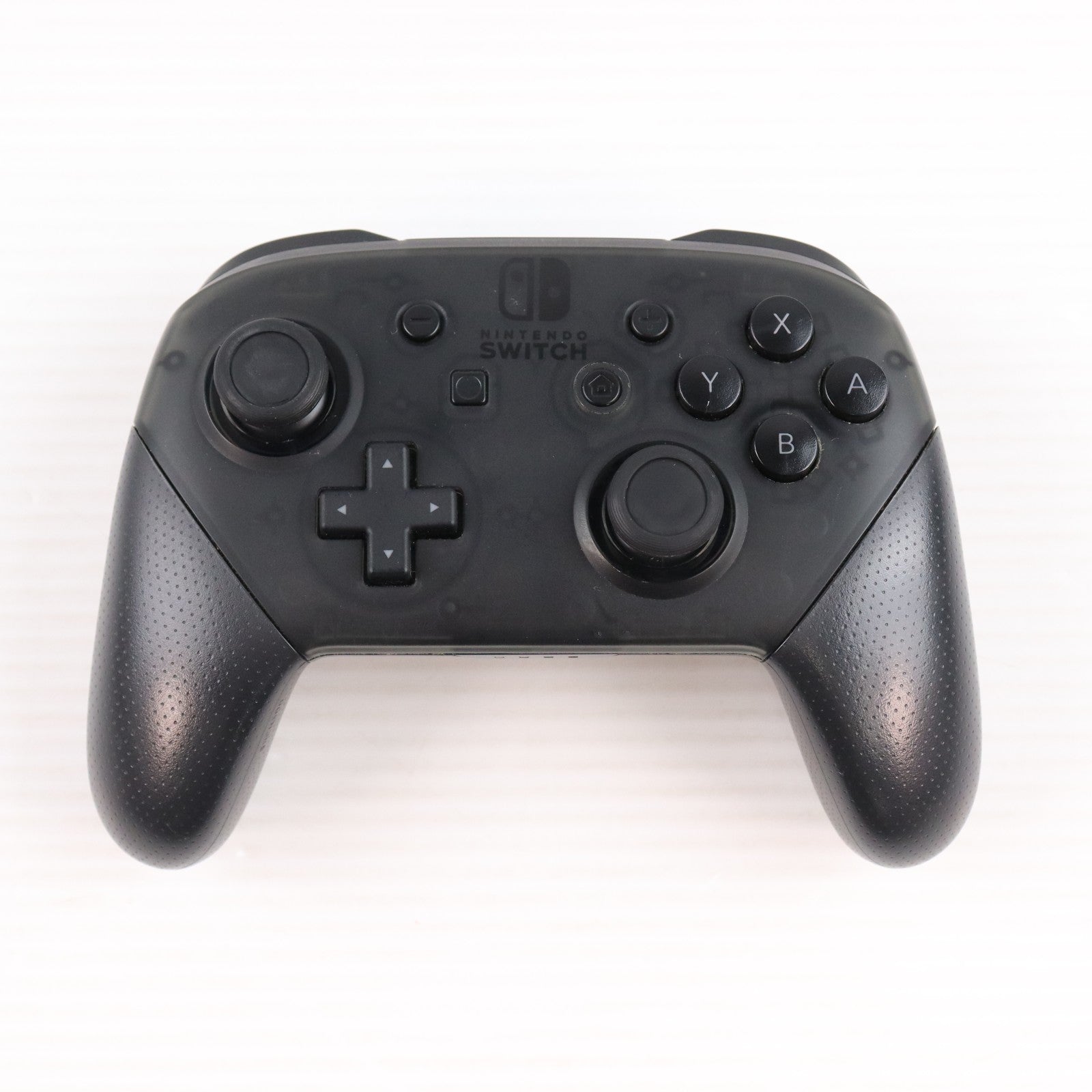 【中古即納】[ACC][Switch] Nintendo Switch Proコントローラー(ニンテンドースイッチ プロコントローラー) 任天堂(HAC-A-FSSKA)(20170303)