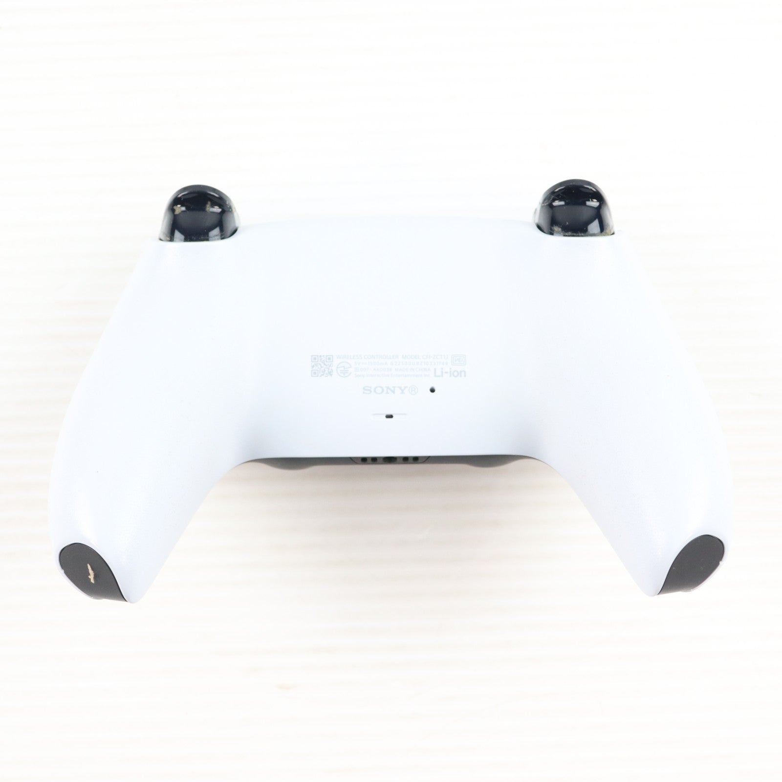 【中古即納】[ACC][PS5] DualSense(デュアルセンス) ワイヤレスコントローラー SIE(CFI-ZCT2J)(20251121)