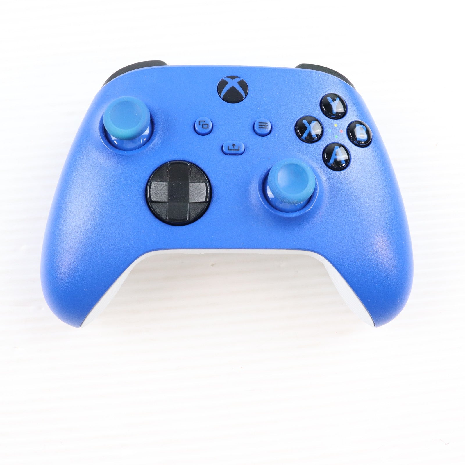 【中古即納】[ACC][XboxX/S] Xbox ワイヤレスコントローラー(ショックブルー) 日本マイクロソフト(QAU-00006)(20230331)