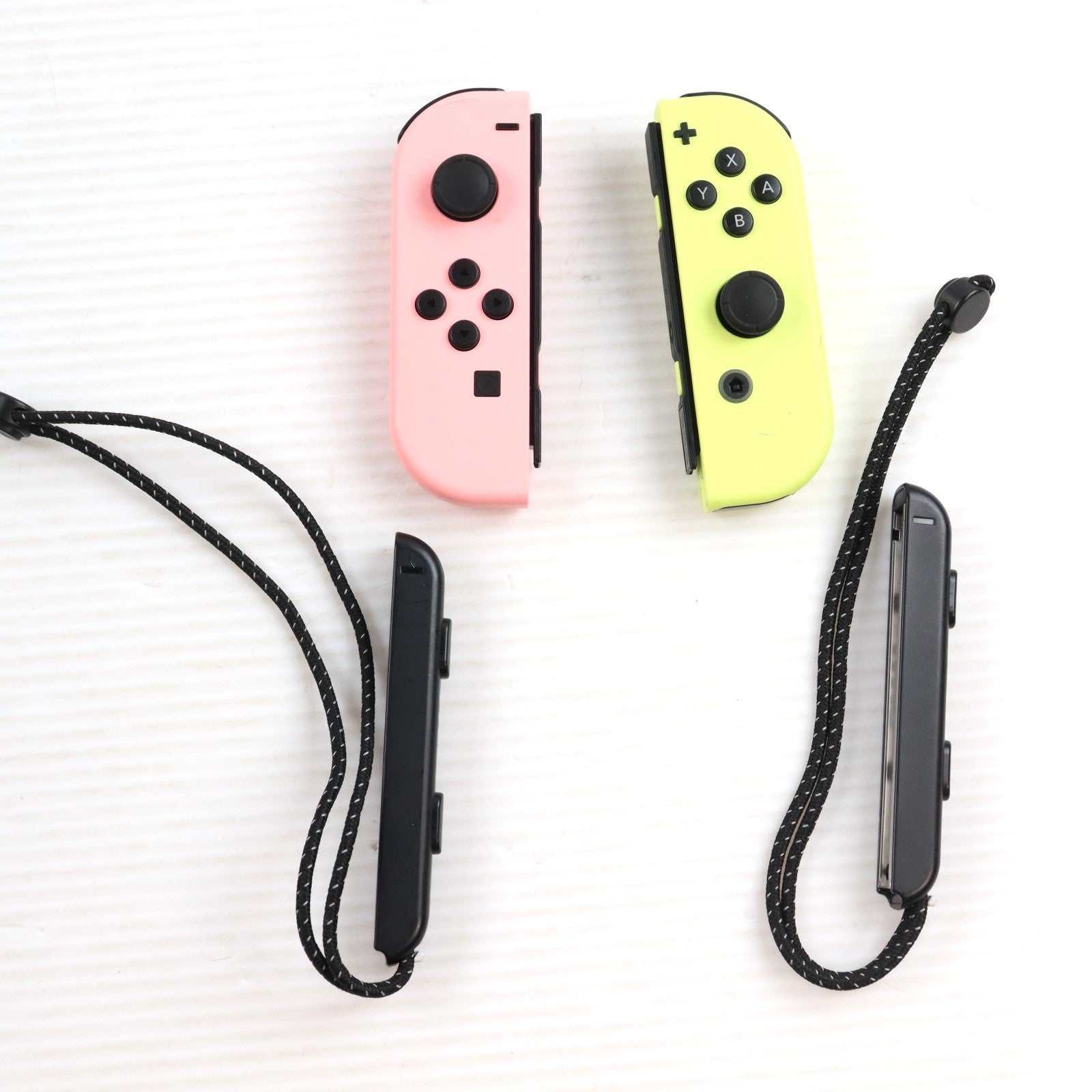 【中古即納】[ACC][Switch] Joy-Con(L) パステルピンク/(R) パステルイエロー(ジョイコンL パステルピンク/R パステルイエロー) 任天堂(HAC-A-JAVAF)(20230630)