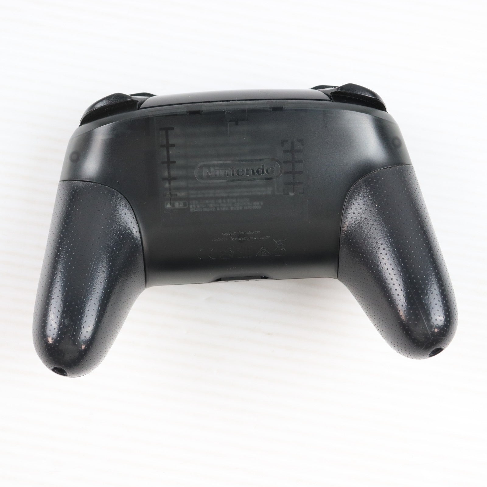 【中古即納】[ACC][Switch] (USB充電ケーブル無し) Nintendo Switch Proコントローラー(ニンテンドースイッチ プロコントローラー) 任天堂(HAC-A-FSSKA)(20170303)