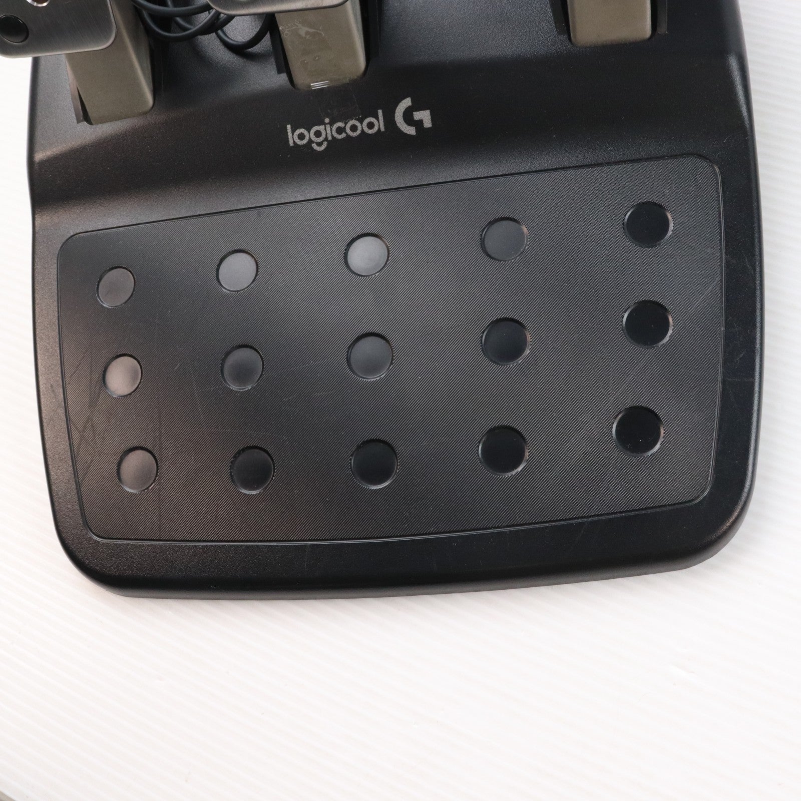 【中古即納】[ACC][PS4] G29 ドライビングフォース ソニーライセンス商品 Logicool(ロジクール)(LPRC-15000)(20150625)