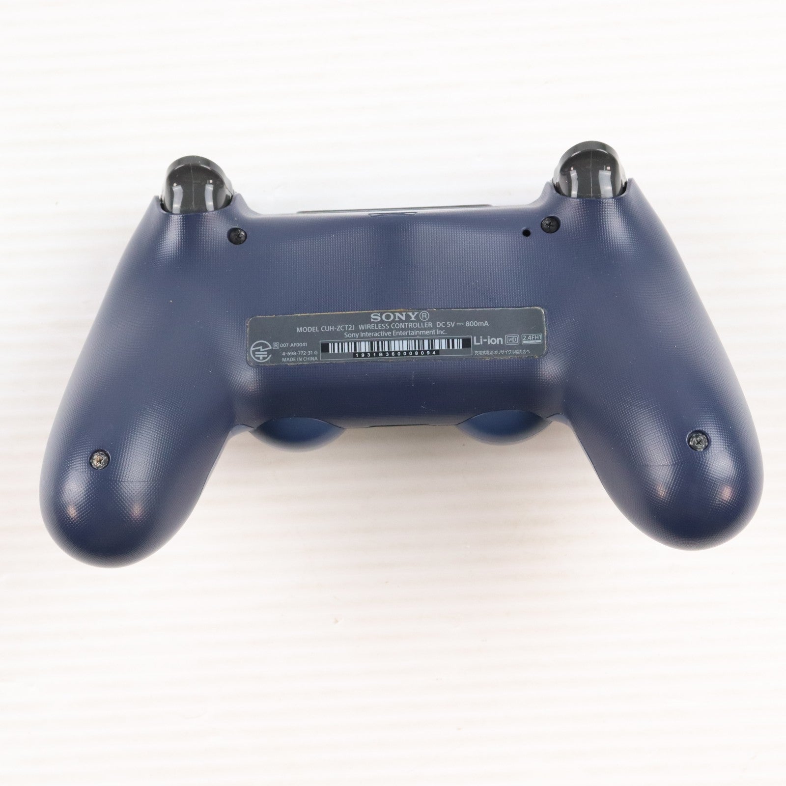 【中古即納】[ACC][PS4] ワイヤレスコントローラー DUALSHOCK4(デュアルショック4) ミッドナイト・ブルー SIE(CUH-ZCT2J22)(20171103)