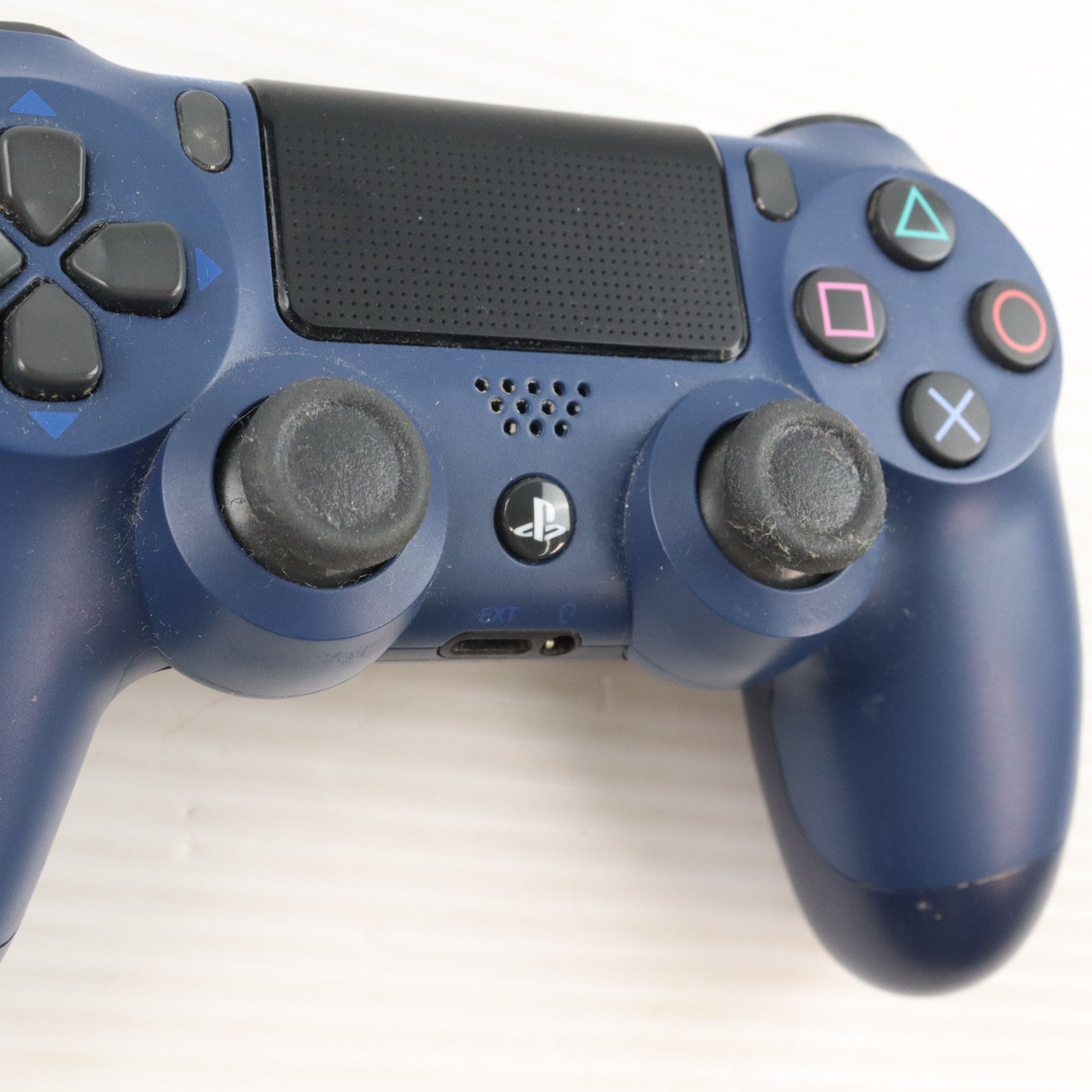 【中古即納】[ACC][PS4] ワイヤレスコントローラー DUALSHOCK4(デュアルショック4) ミッドナイト・ブルー SIE(CUH-ZCT2J22)(20171103)