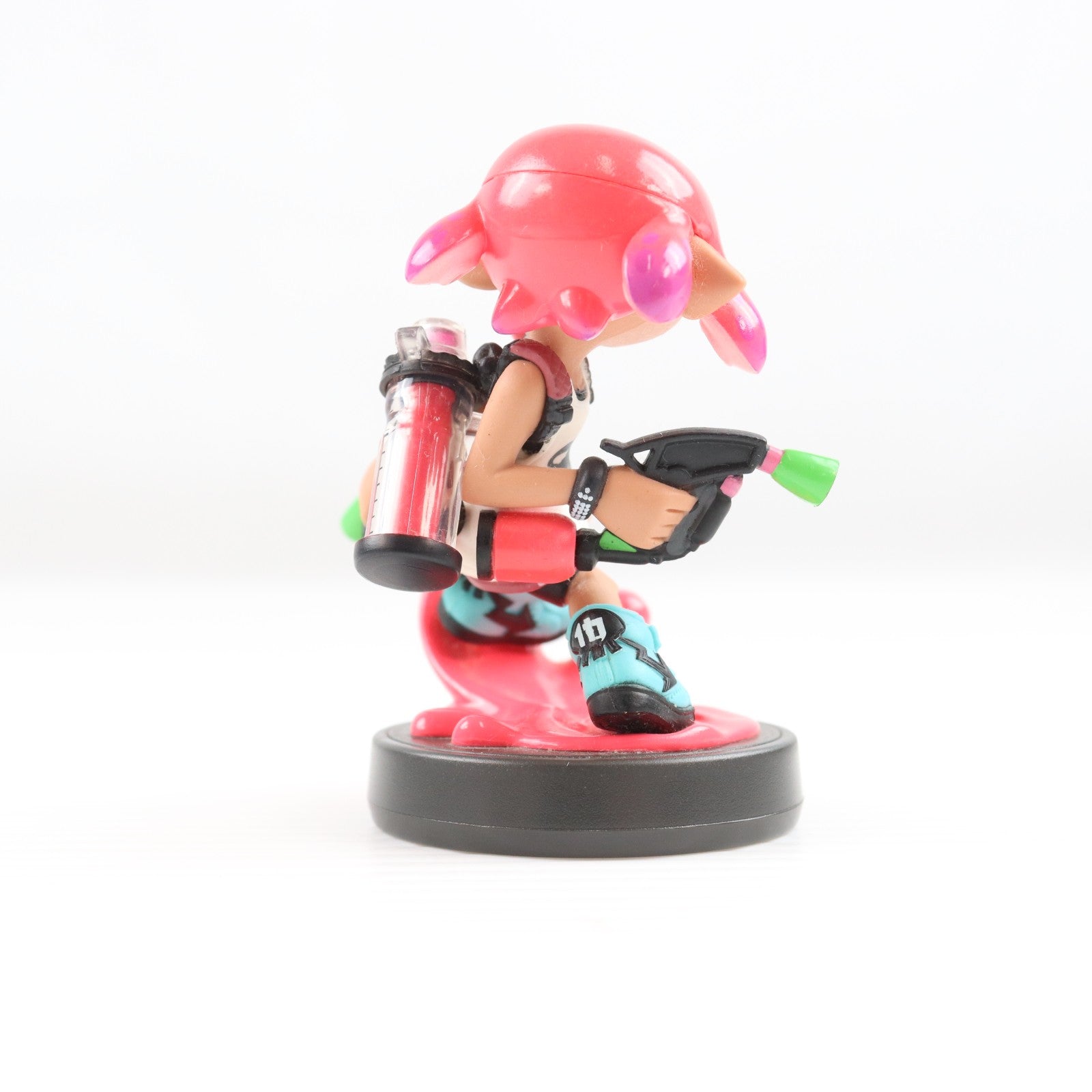 【中古即納】[ACC][Switch] amiibo(アミーボ) ガール【ネオンピンク】(スプラトゥーンシリーズ) 任天堂(NVL-C-AEAJ)(20170721)
