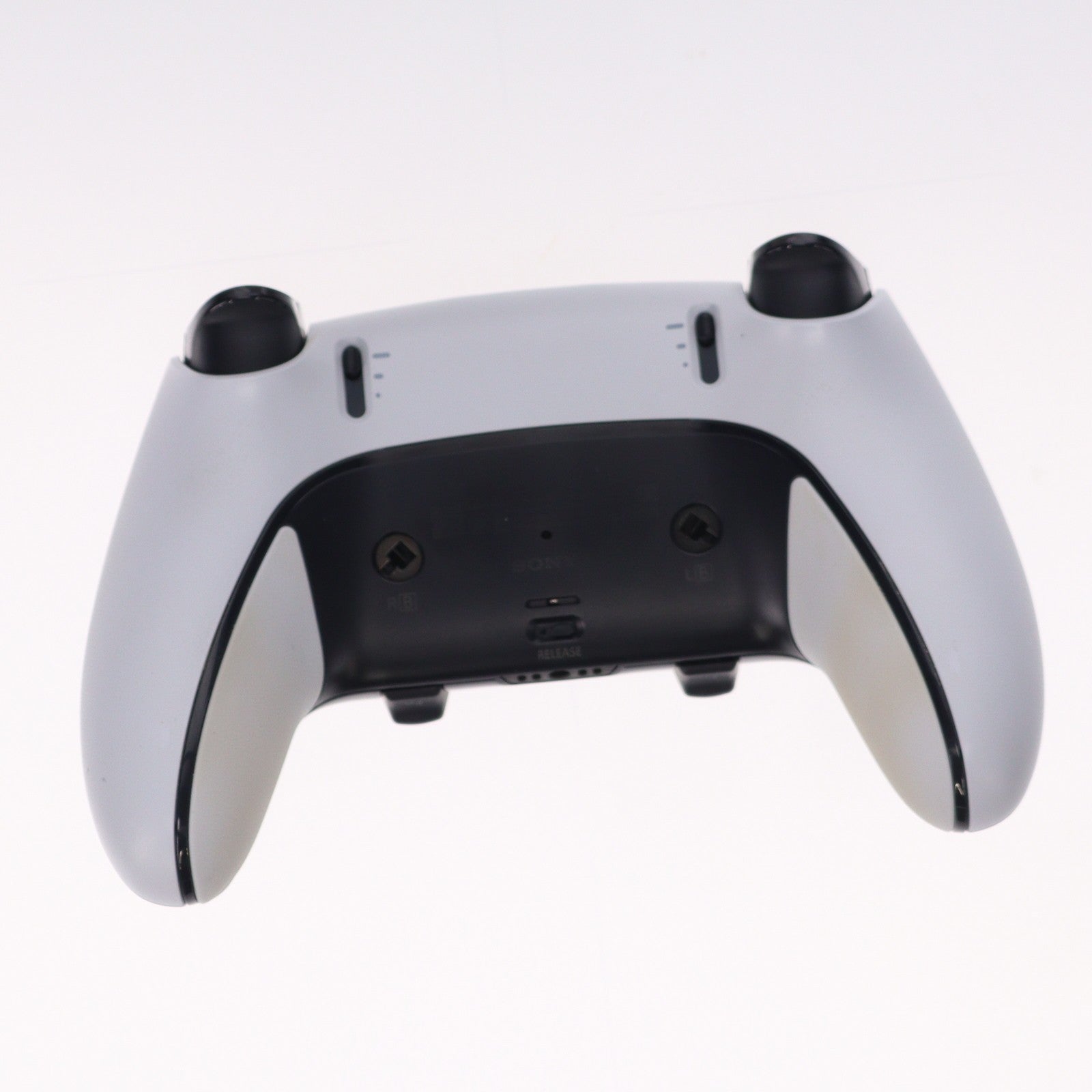 【中古即納】[ACC][PS5] DualSense Edge&trade;(デュアルセンス エッジ) ワイヤレスコントローラー SIE(CFI-ZCP1J)(20230126)