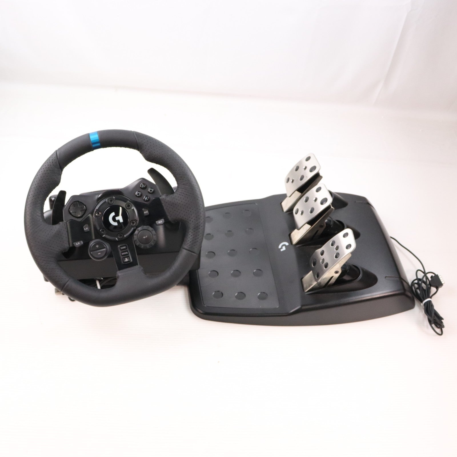 【中古即納】[ACC][PS4] G923 Racing Wheel & Pedal(G923 レーシングホイール&ペダル) Logicool(ロジクール)(G923)(20200917)