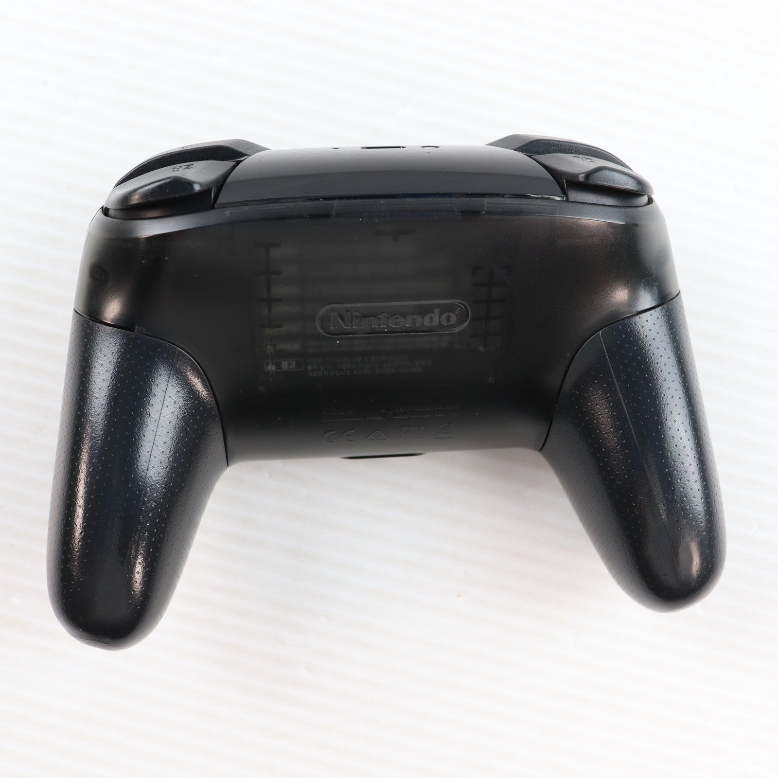 【中古即納】[ACC][Switch] (USB充電ケーブル無し) Nintendo Switch Proコントローラー(ニンテンドースイッチ プロコントローラー) 任天堂(HAC-A-FSSKA)(20170303)
