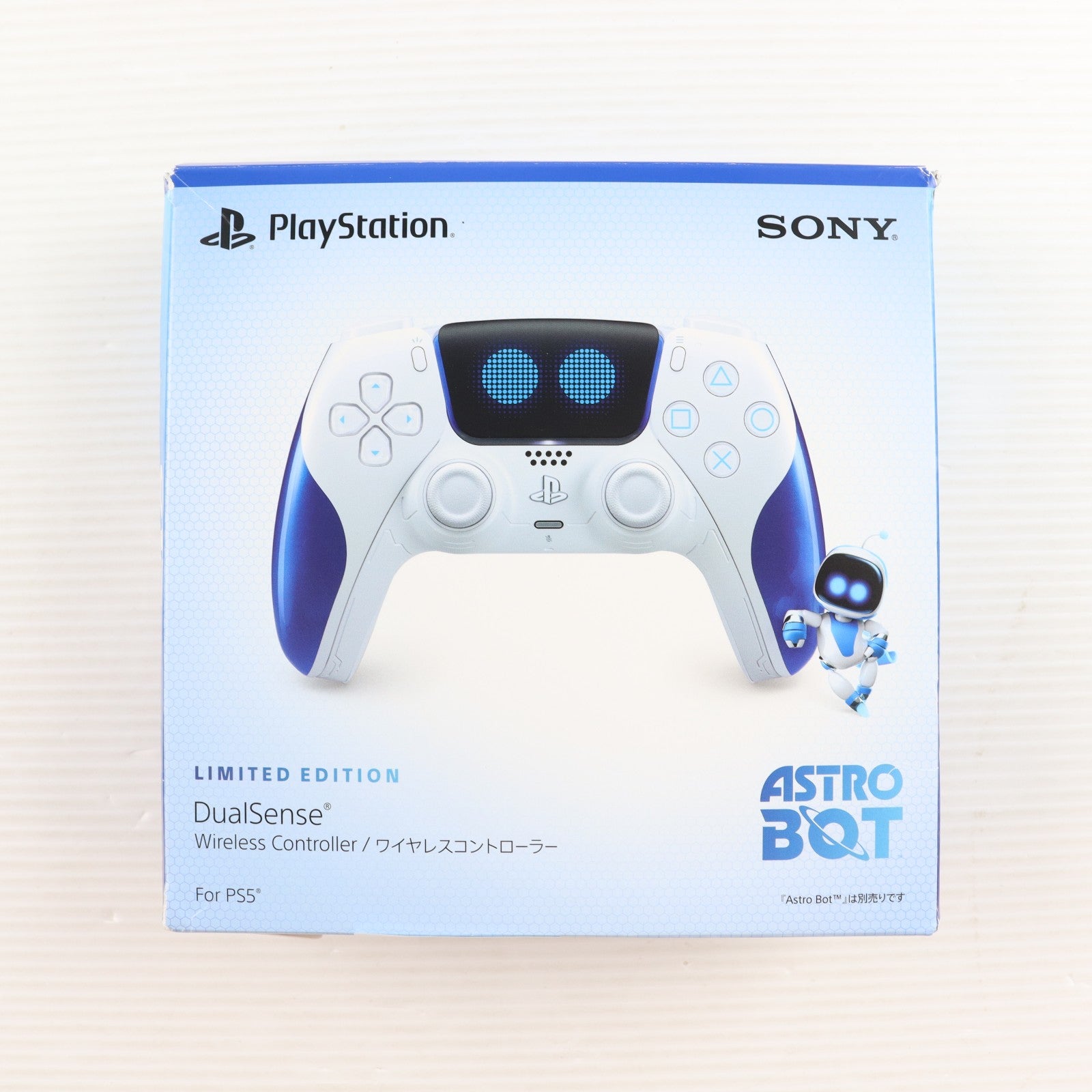 【中古即納】[ACC][PS5] DualSense(デュアルセンス) ワイヤレスコントローラー アストロボット ジョイフル リミテッドエディション SIE(CFI-ZCT1JZC)(20251030)