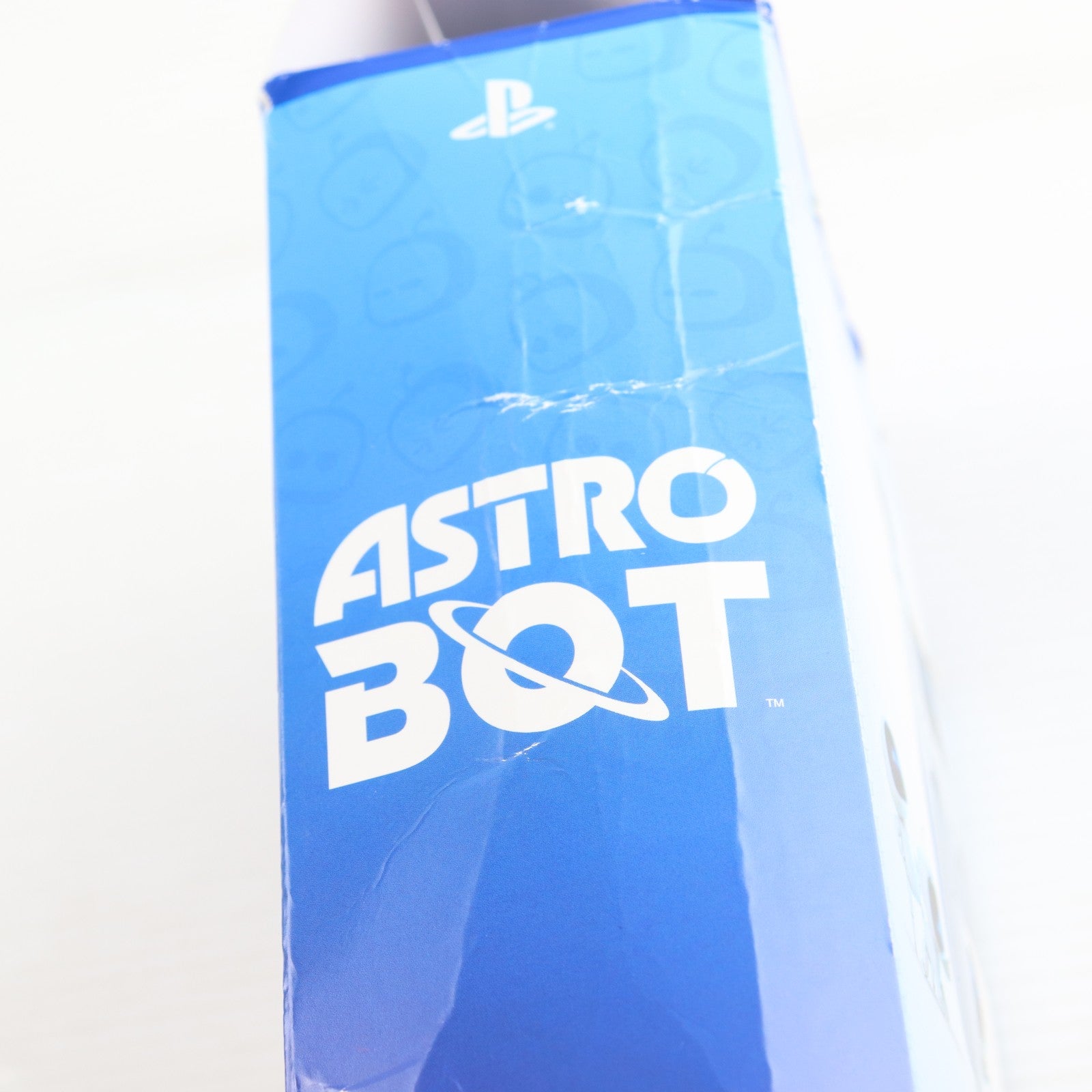 【中古即納】[ACC][PS5] DualSense(デュアルセンス) ワイヤレスコントローラー アストロボット ジョイフル リミテッドエディション SIE(CFI-ZCT1JZC)(20251030)
