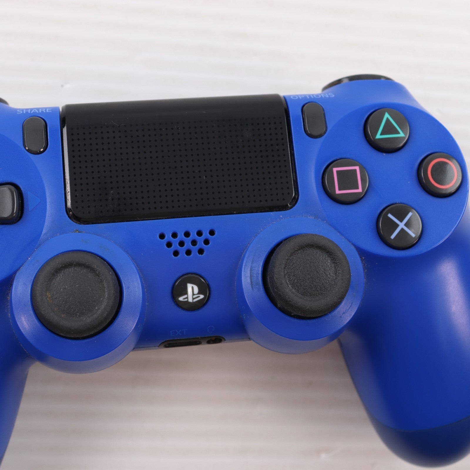 【中古即納】[ACC][PS4] ワイヤレスコントローラー DUALSHOCK4(デュアルショック4) ウェイブ・ブルー SIE(CUH-ZCT2J12)(20161110)