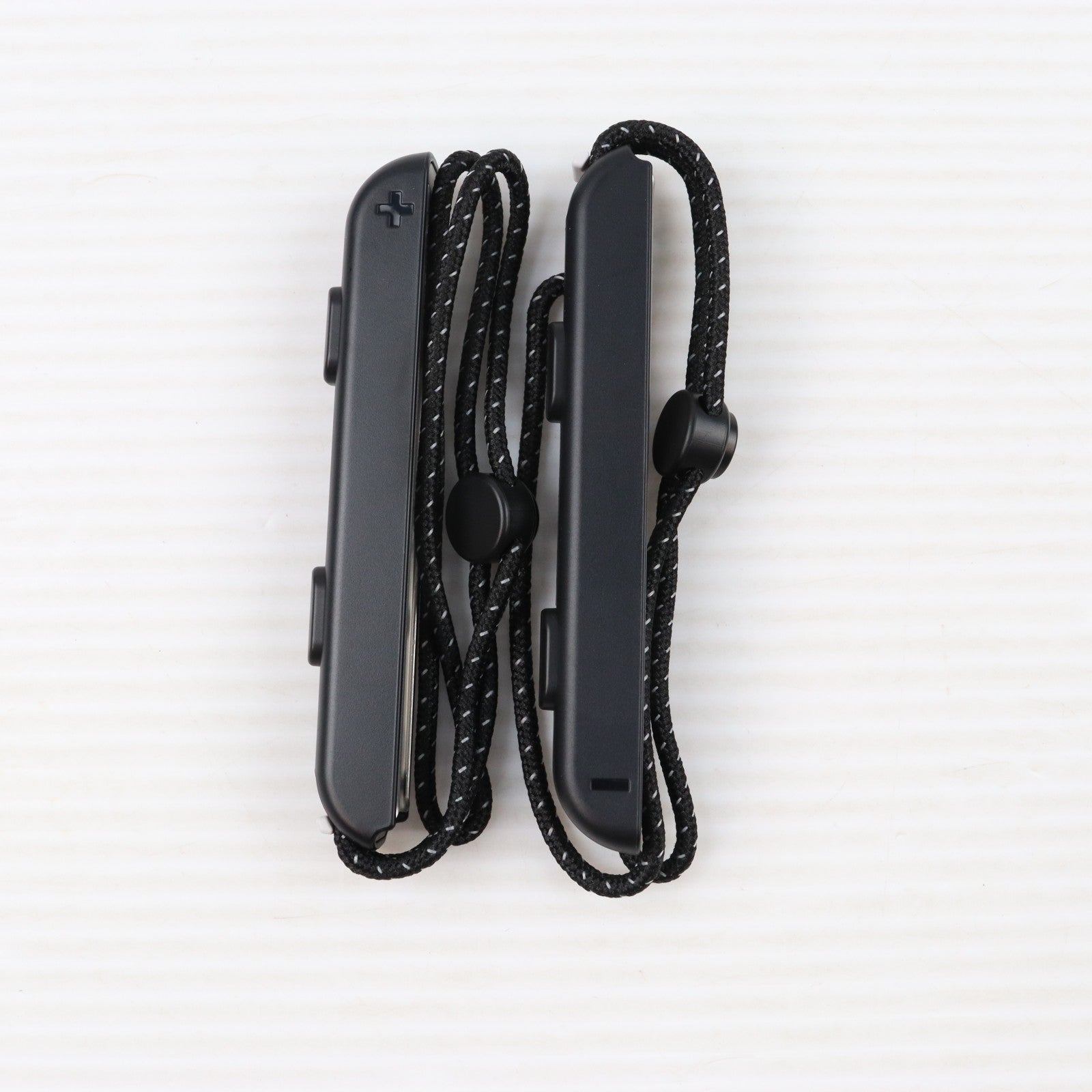 【中古即納】[ACC][Switch] Joy-Con(L)/(R) グレー(ジョイコンL/R グレー) 任天堂(HAC-A-JAAAA)(20170303)