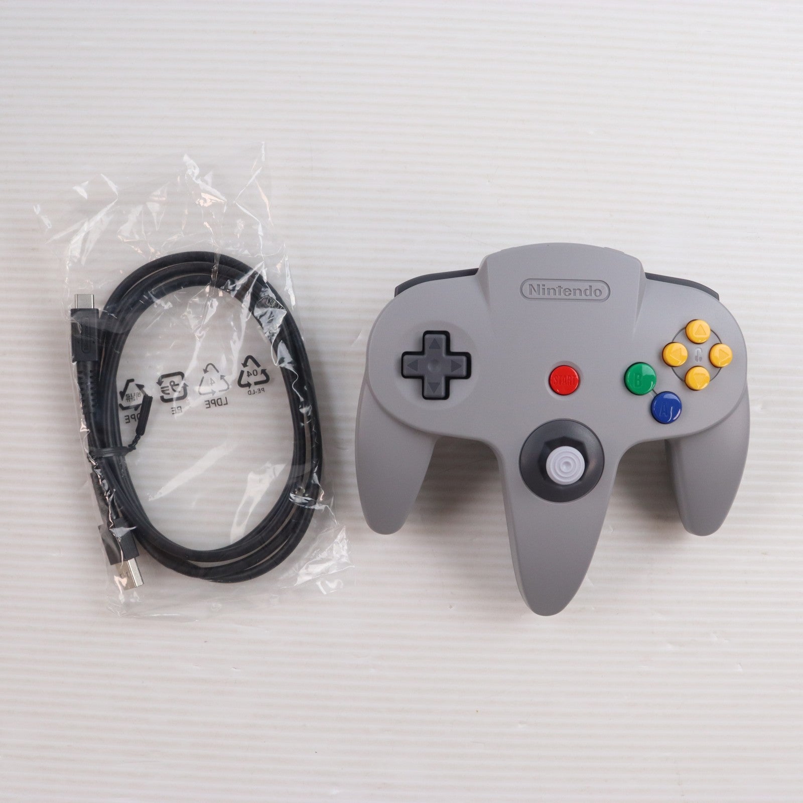 【中古即納】[ACC][Switch] NINTENDO 64(ニンテンドー 64) コントローラー 任天堂(HAC-043)(20220131)