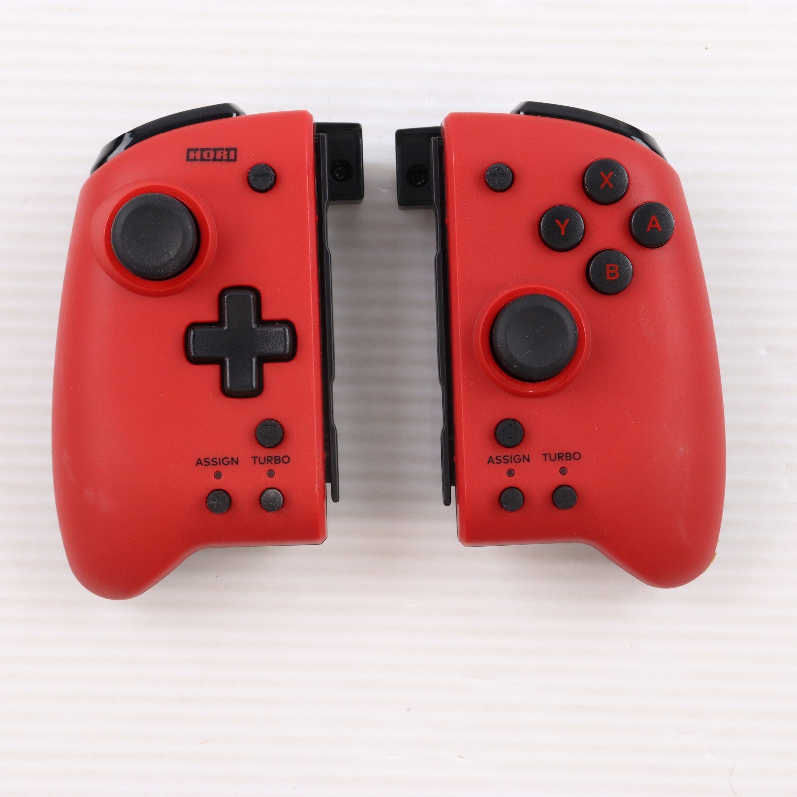【中古即納】[ACC][Switch] グリップコントローラー for Nintendo Switch(ニンテンドースイッチ) レッド 任天堂ライセンス商品 HORI(NSW-300)(20201112)