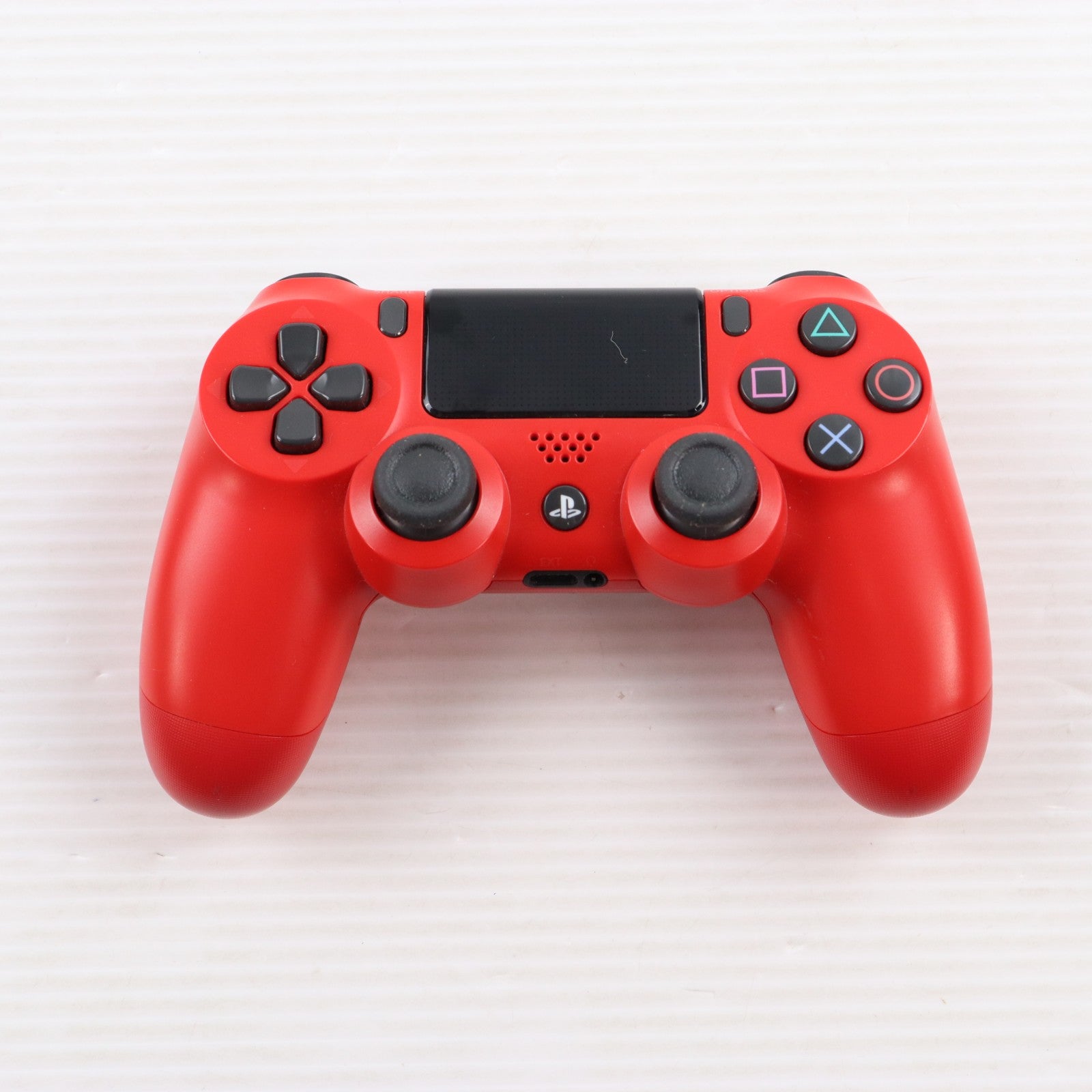 【中古即納】[ACC][PS4] ワイヤレスコントローラー DUALSHOCK4(デュアルショック4) マグマ・レッド SIE(CUH-ZCT2J11)(20161110)