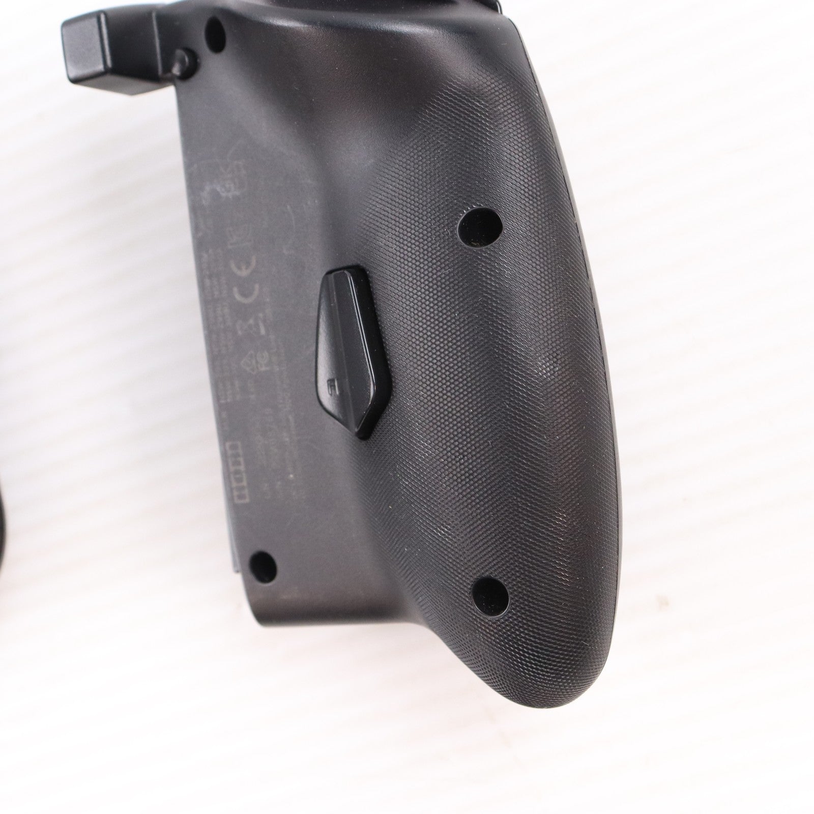 【中古即納】[ACC][Switch] グリップコントローラー for Nintendo Switch(ニンテンドースイッチ) クリアブラック 任天堂ライセンス商品 HORI(NSW-298)(20201112)
