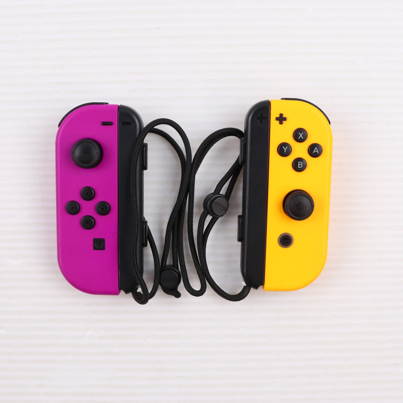 【中古即納】[ACC][Switch] Joy-Con(L) ネオンパープル/(R) ネオンオレンジ(ジョイコンL ネオンパープル/R ネオンオレンジ) 任天堂(HAC-A-JAQAA)(20191004)