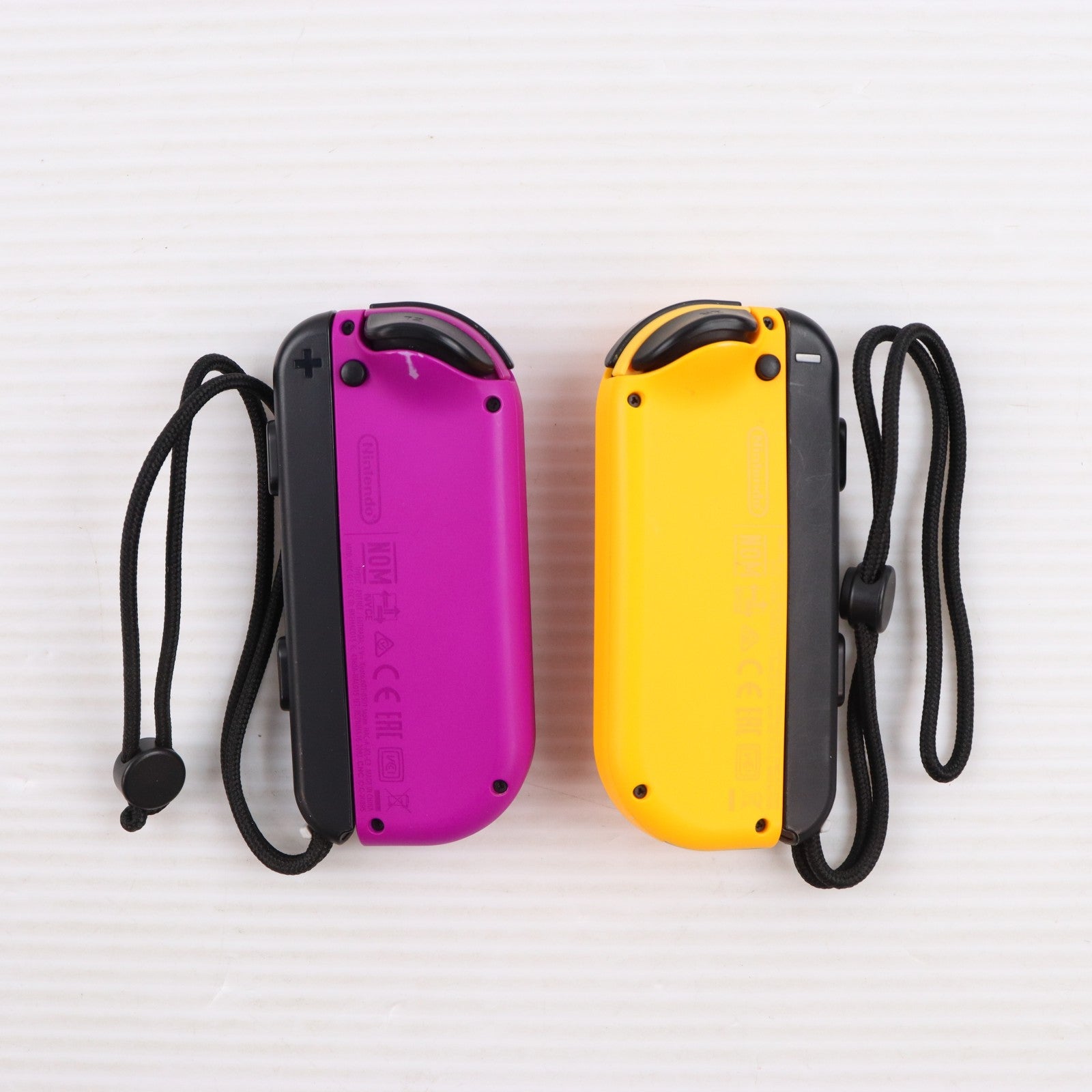 【中古即納】[ACC][Switch] Joy-Con(L) ネオンパープル/(R) ネオンオレンジ(ジョイコンL ネオンパープル/R ネオンオレンジ) 任天堂(HAC-A-JAQAA)(20191004)