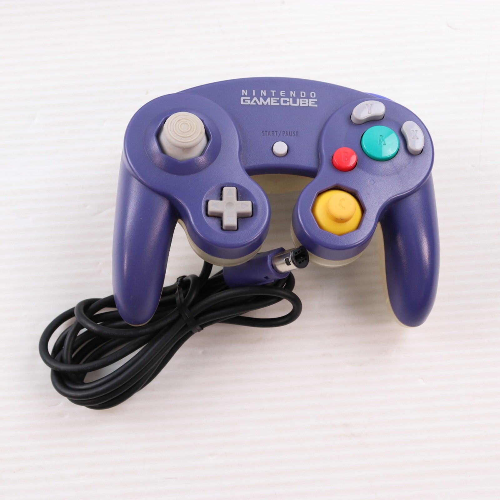 【中古即納】[ACC][GC] ニンテンドー ゲームキューブ コントローラ バイオレット&クリア 任天堂(DOL-003)(20011121)