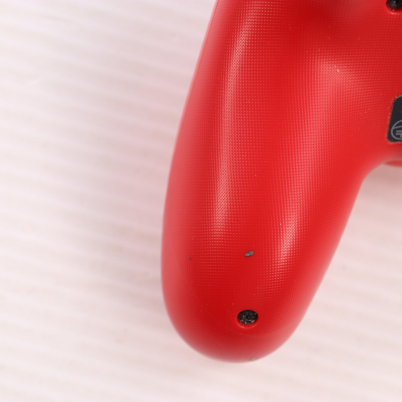 【中古即納】[ACC][PS4] ワイヤレスコントローラー DUALSHOCK4(デュアルショック4) マグマ・レッド SIE(CUH-ZCT2J11)(20161110)