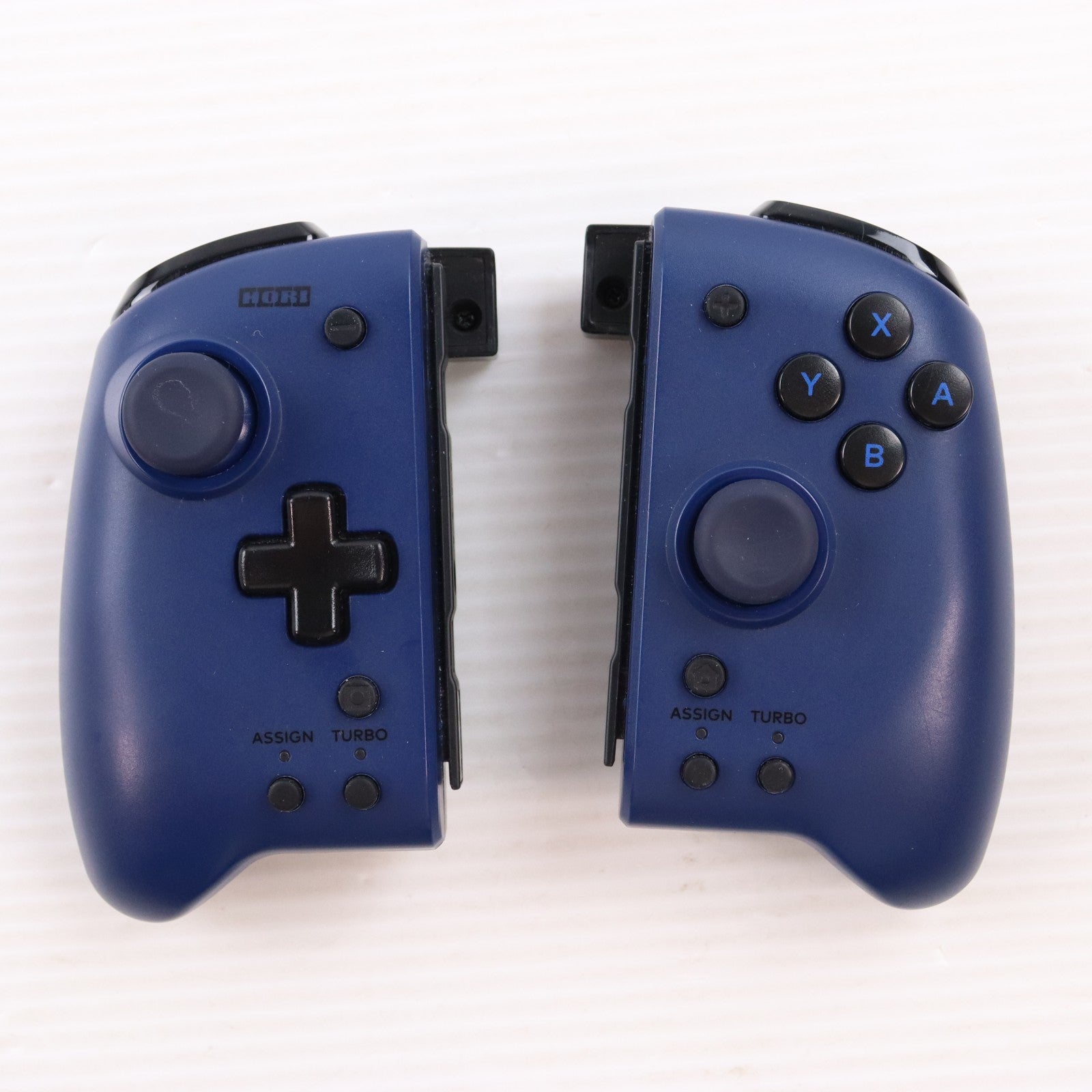 【中古即納】[ACC][Switch] グリップコントローラー for Nintendo Switch(ニンテンドースイッチ) ブルー 任天堂ライセンス商品 HORI(NSW-299)(20201112)