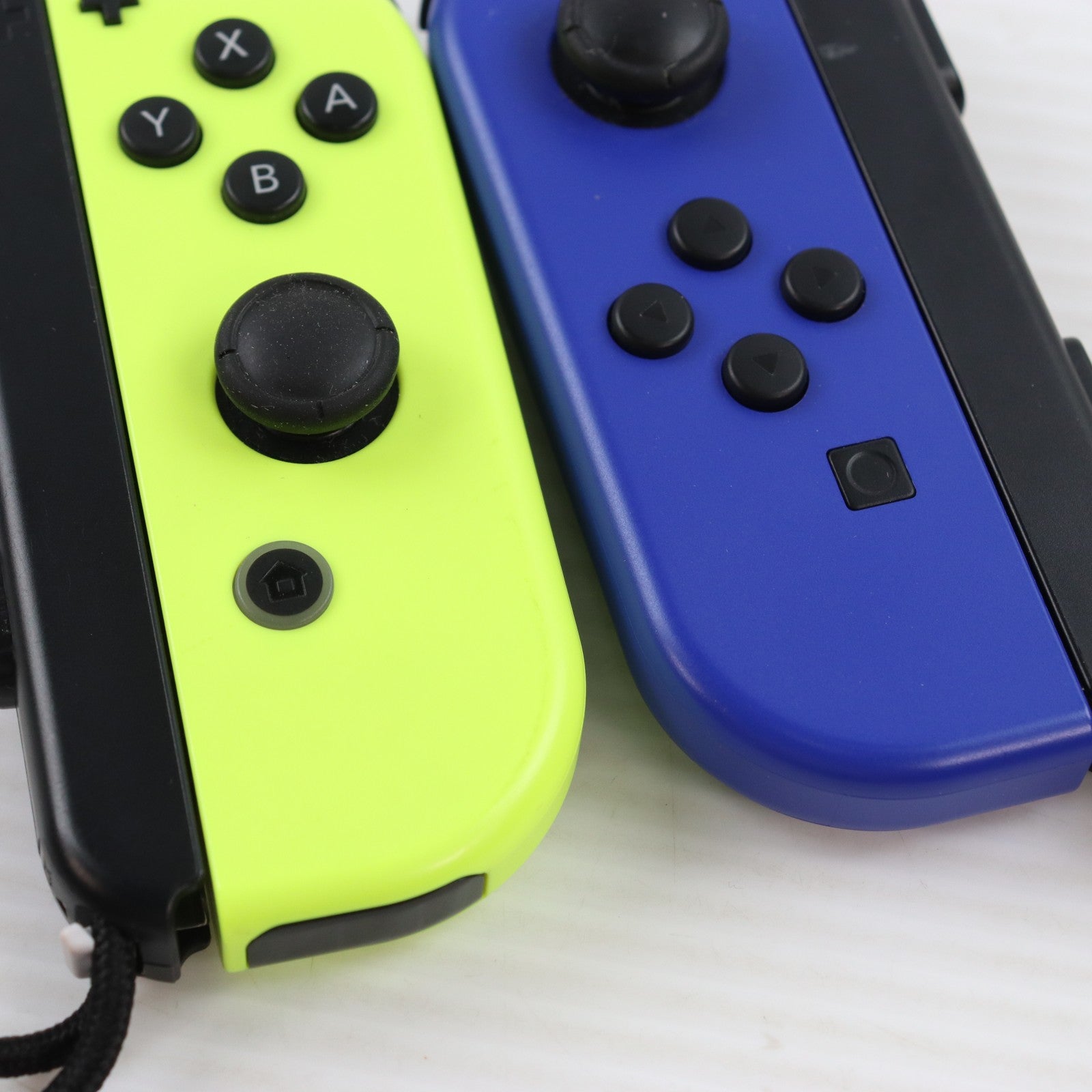 【中古即納】[ACC][Switch] Joy-Con(L) ブルー/(R) ネオンイエロー(ジョイコンL ブルー/R ネオンイエロー) 任天堂(HAC-A-JAPAA)(20191004)