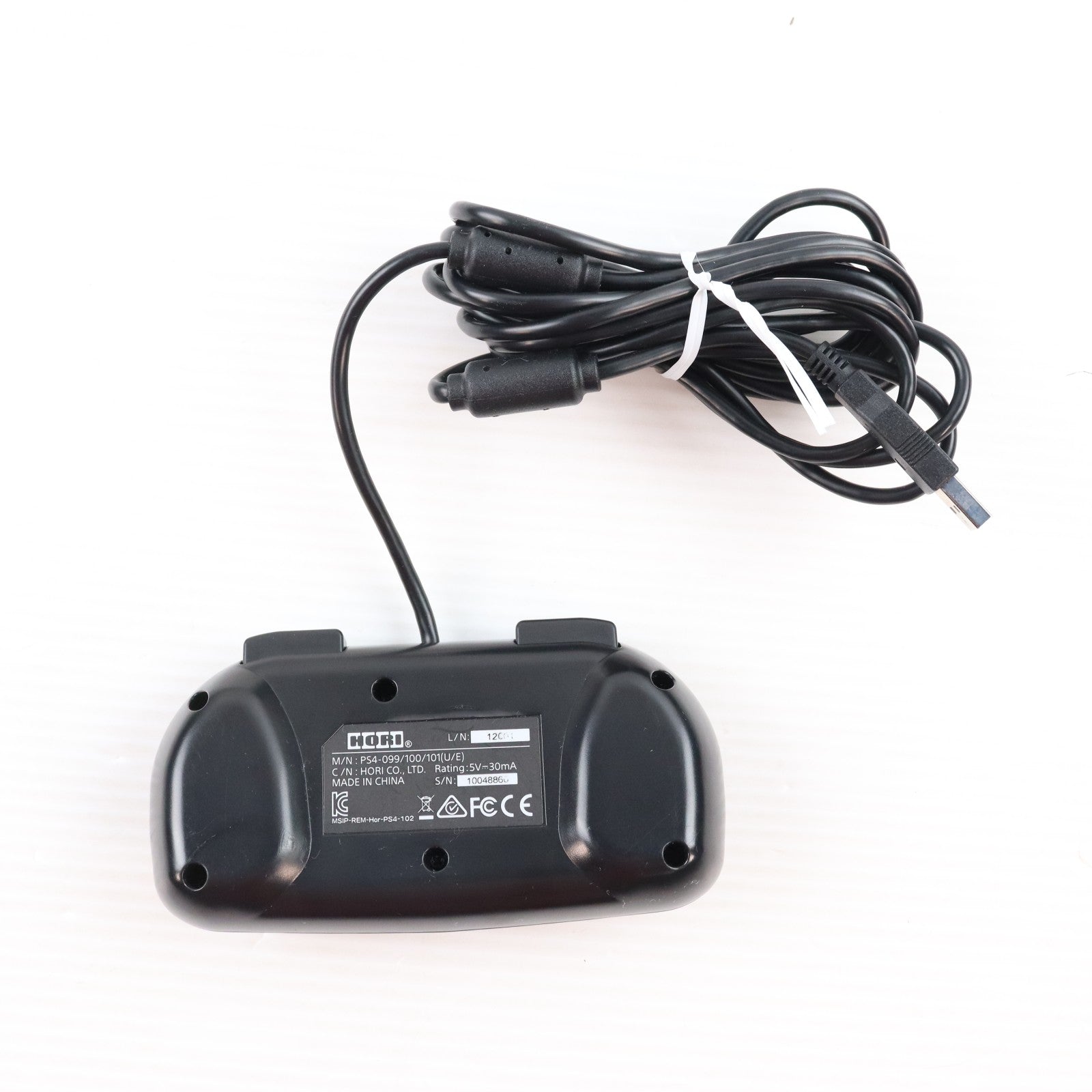 【中古即納】[ACC][PS4] ワイヤードコントローラーライト for PlayStation4 ブラック ソニーライセンス商品 HORI(PS4-099)(20171201)