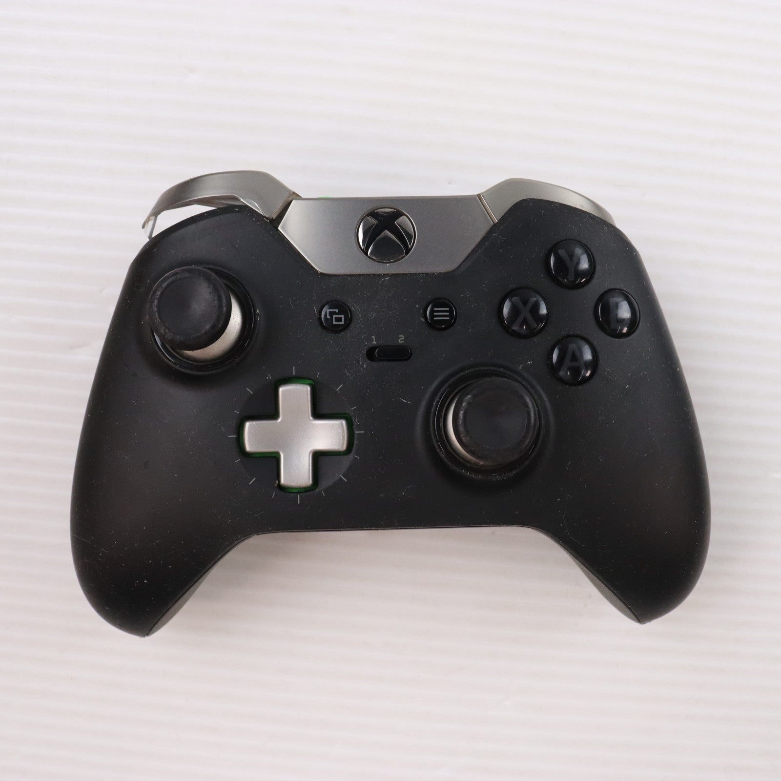 【中古即納】[ACC][XboxOne] Xbox Elite(エリート) ワイヤレス コントローラー 日本マイクロソフト(HM3-00006)(20160225)