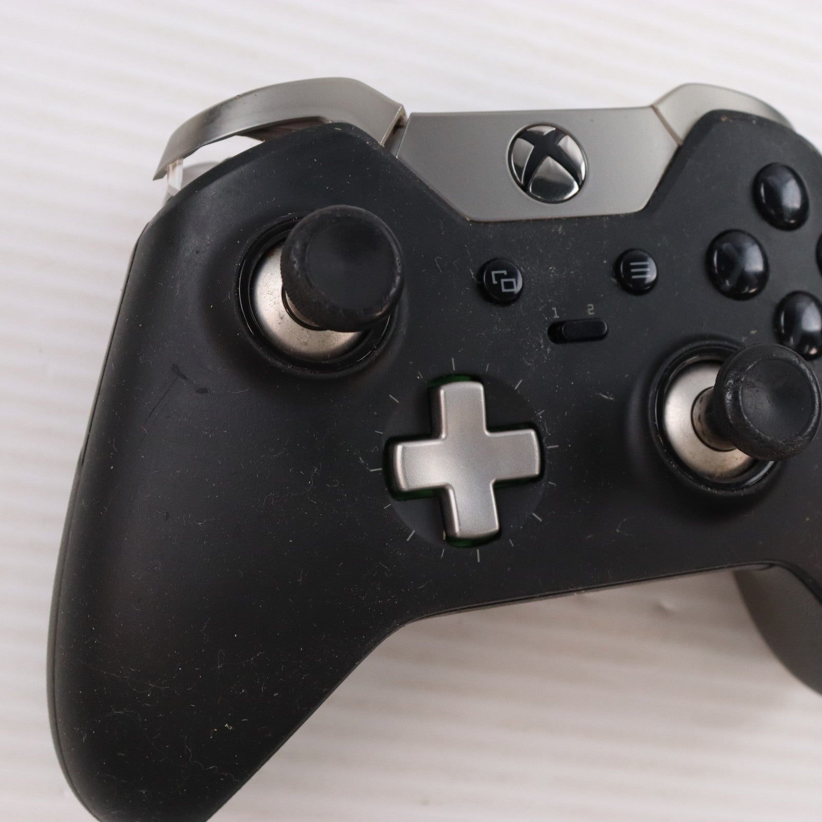 【中古即納】[ACC][XboxOne] Xbox Elite(エリート) ワイヤレス コントローラー 日本マイクロソフト(HM3-00006)(20160225)