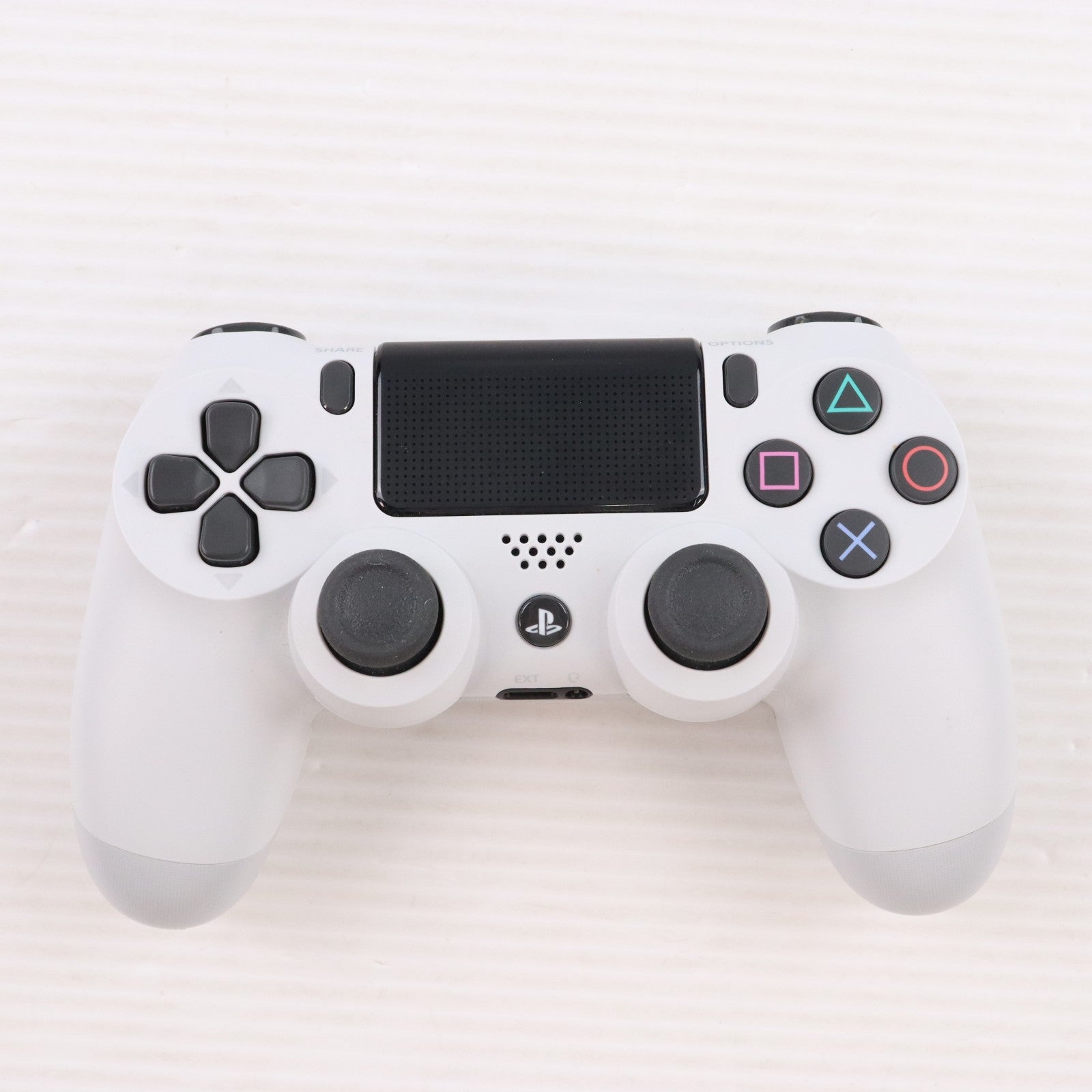 【中古即納】[ACC][PS4] DUALSHOCK 4(デュアルショック4) ワイヤレスコントローラー グレイシャー・ホワイト SIE(CUH-ZCT2J13)(20170223)