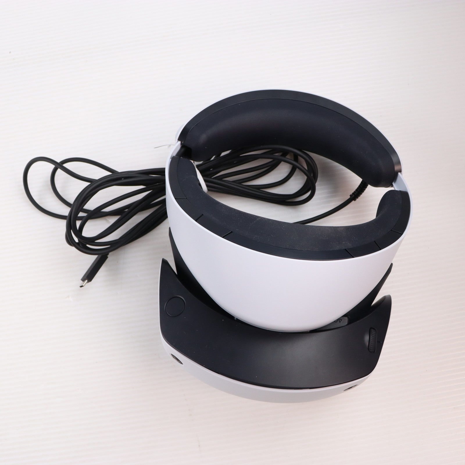 【中古即納】[ACC][PS5] PlayStation VR2(プレイステーションVR2) Horizon Call of the Mountain(ホライゾン コール・オブ・ザ・マウンテン) 同梱版 SIE(CFIJ-17001)(20230222)