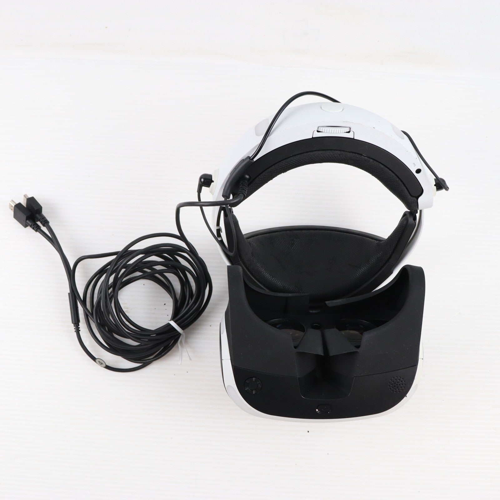 【中古即納】[ACC][PS4] イヤーピース大・小サイズ無し PlayStation VR PlayStation Camera同梱版(プレイステーションVR/PSVR カメラ同梱版) SIE(CUHJ-16003)(20171014)