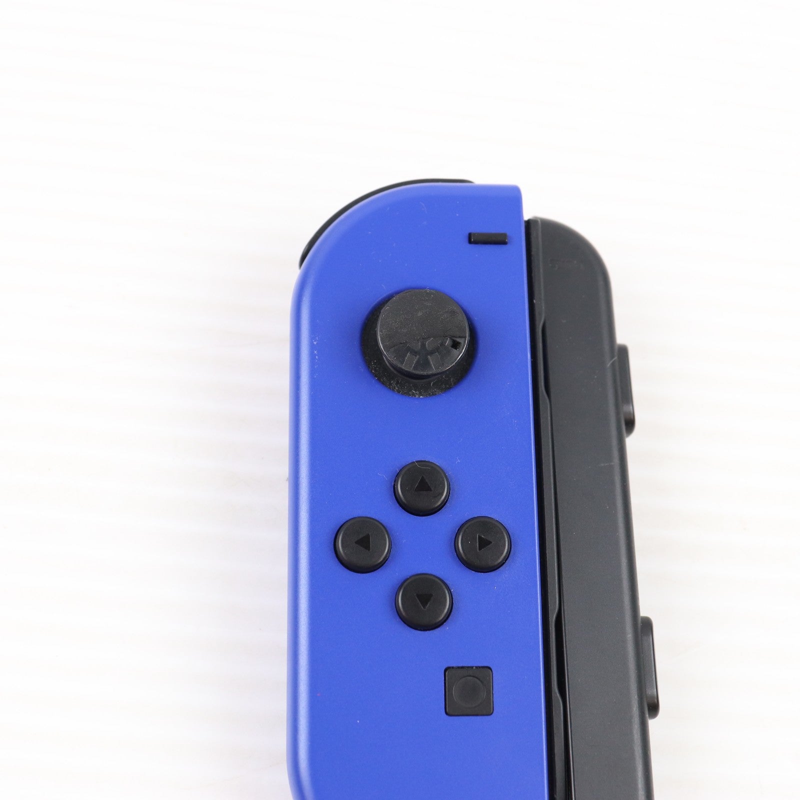 【中古即納】[ACC][Switch] Joy-Con(L) ブルー/(R) ネオンイエロー(ジョイコンL ブルー/R ネオンイエロー) 任天堂(HAC-A-JAPAA)(20191004)