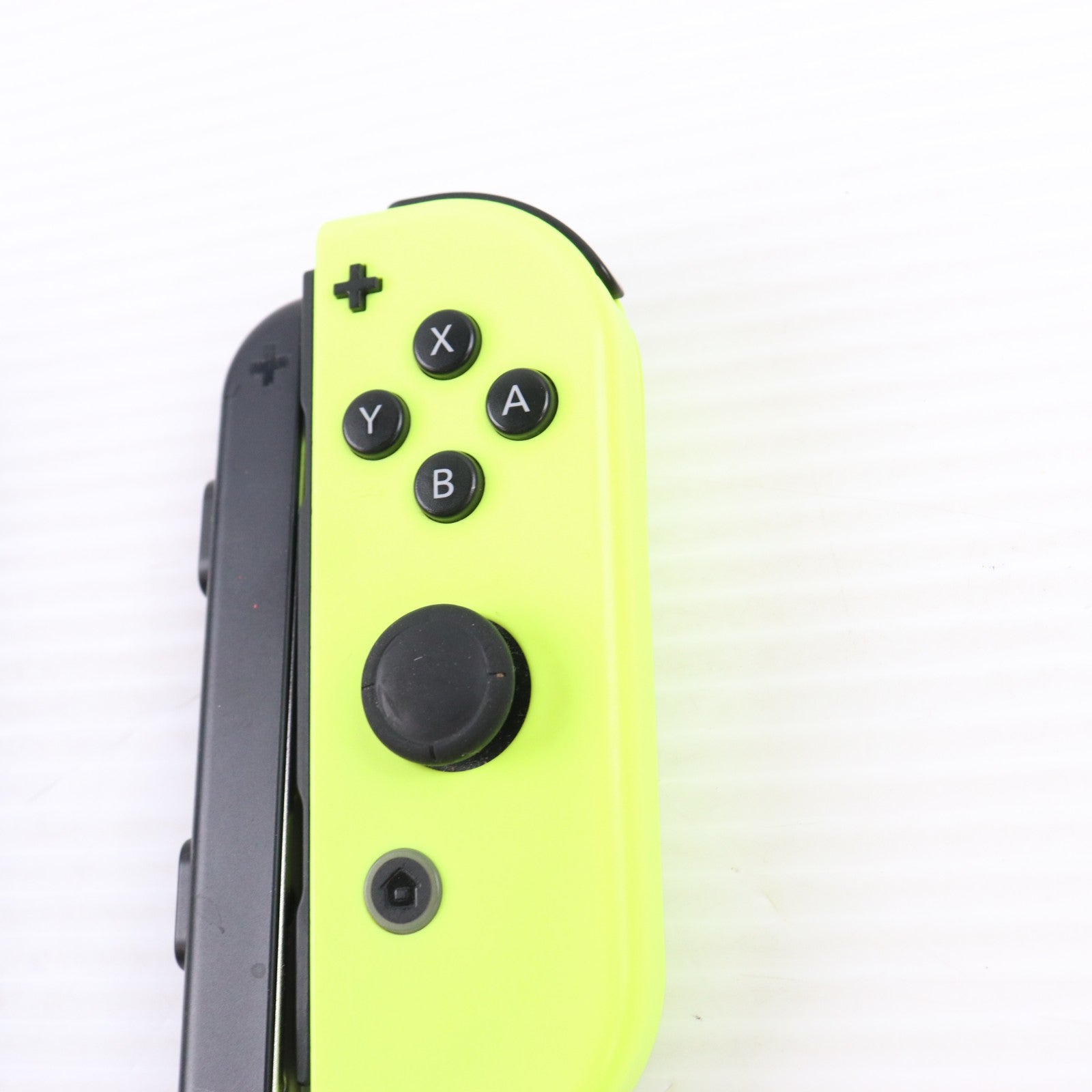 【中古即納】[ACC][Switch] Joy-Con(L) ブルー/(R) ネオンイエロー(ジョイコンL ブルー/R ネオンイエロー) 任天堂(HAC-A-JAPAA)(20191004)