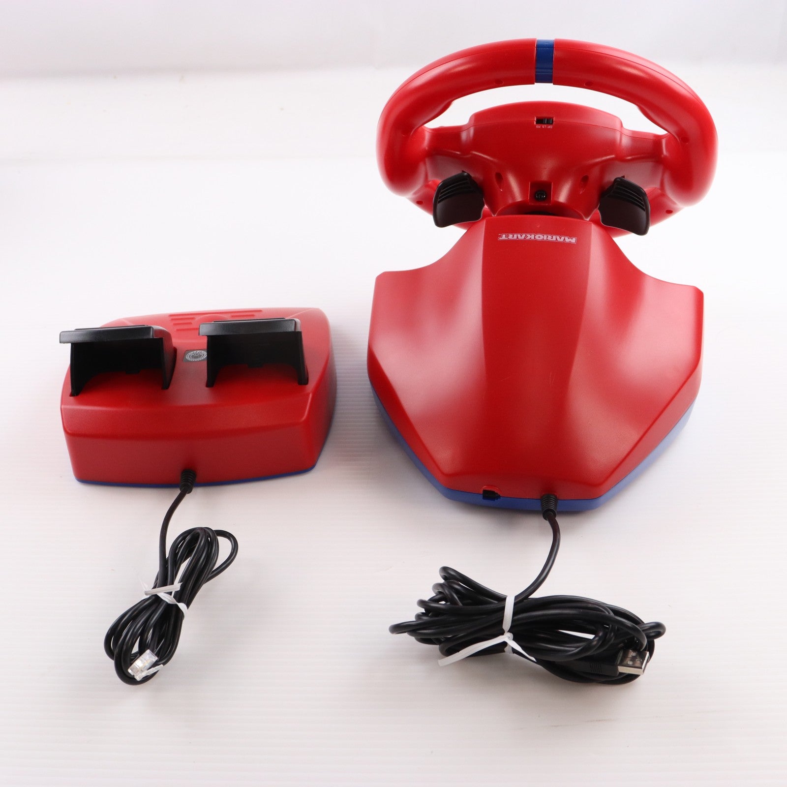 【中古即納】[ACC][Switch] マリオカートレーシングホイール for Nintendo Switch(ニンテンドースイッチ) 任天堂ライセンス商品 HORI(NSW-204)(20191130)